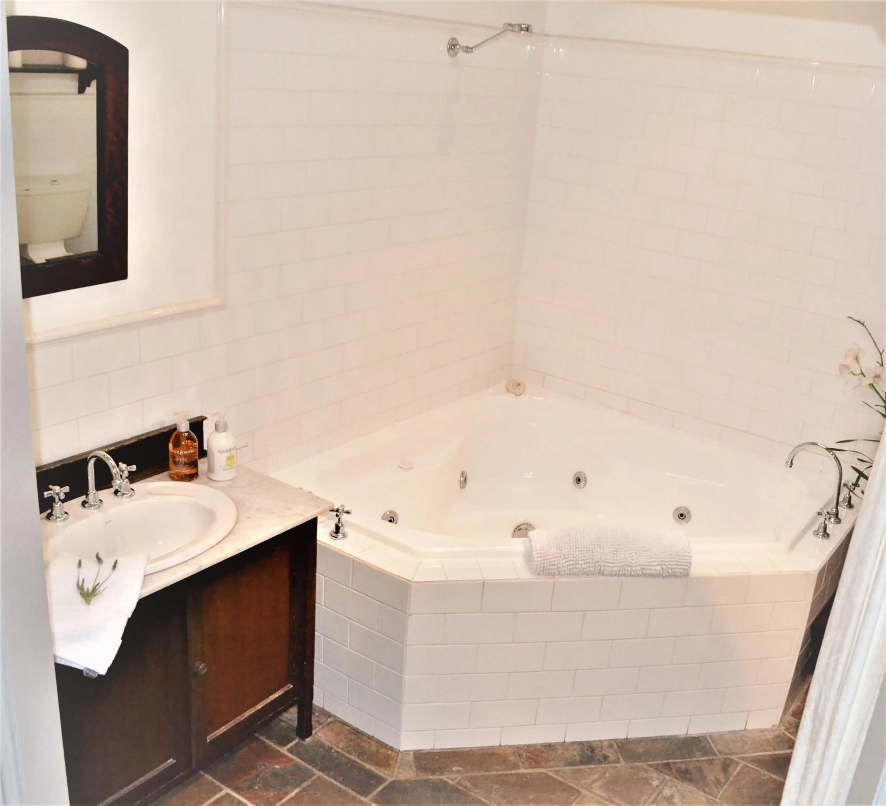 Bindley House B&B Cottage