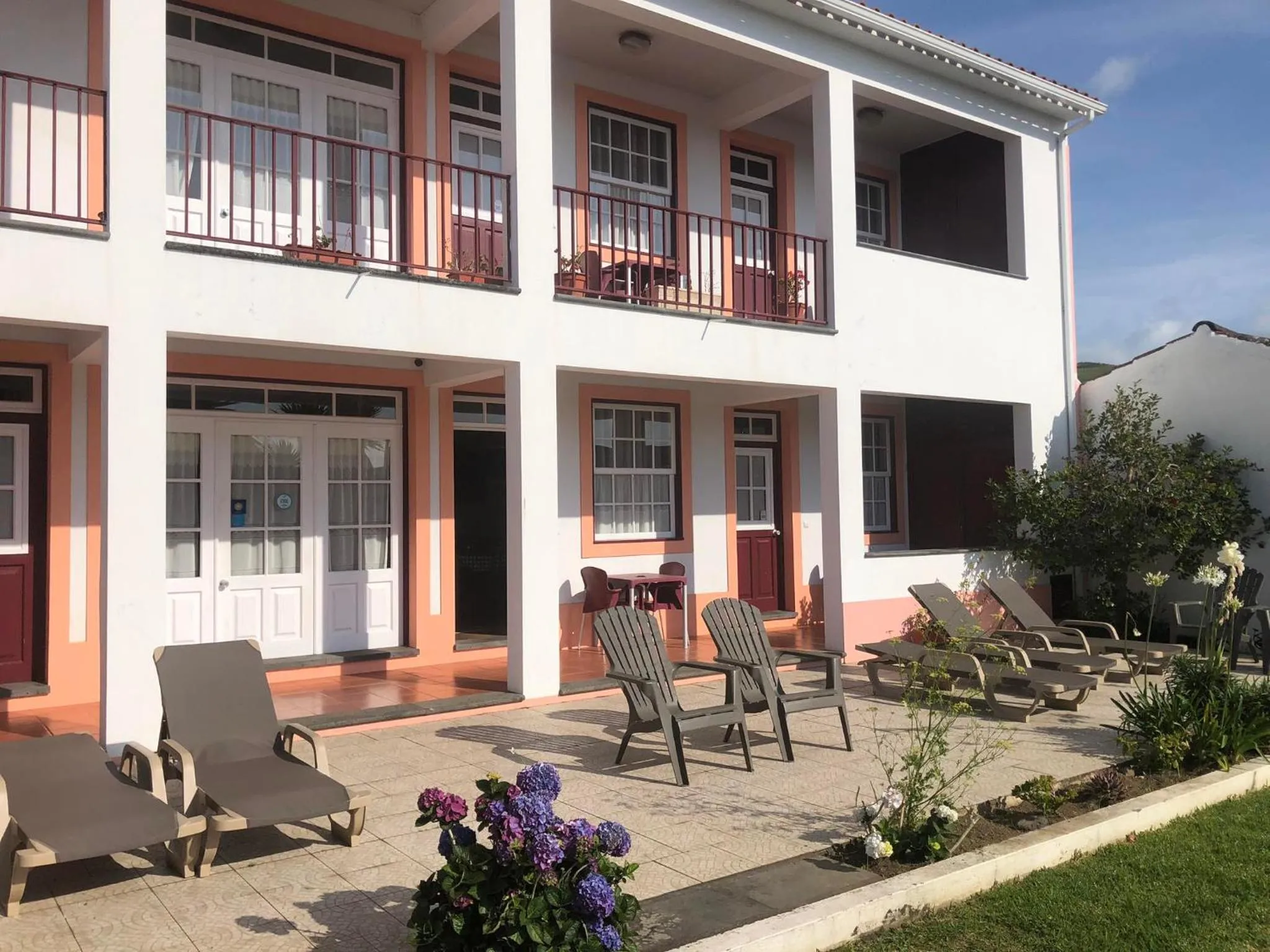 Property building in Apartamentos São João