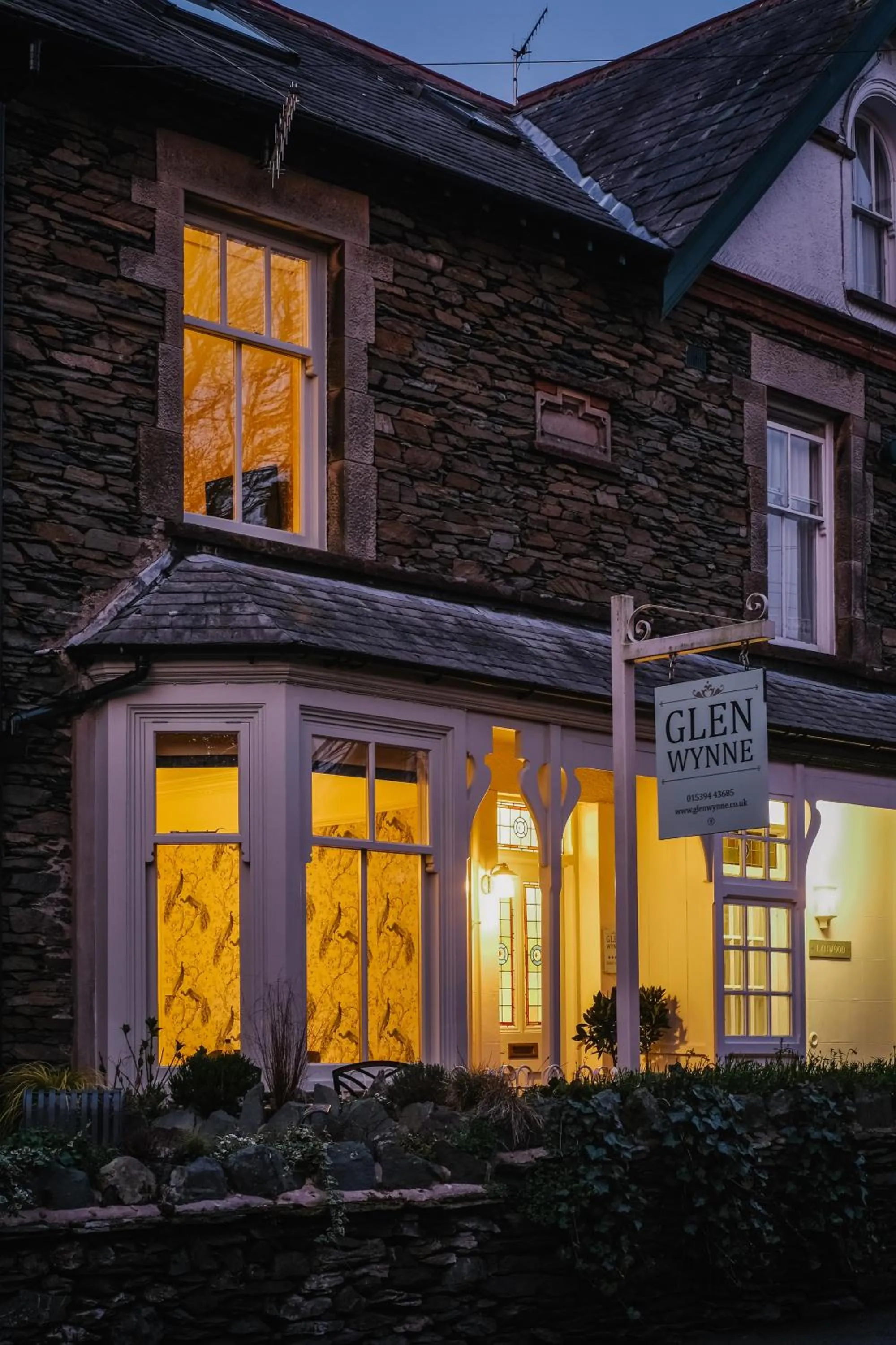 Glen Wynne Windermere - FREE off-site Health Club access with Pool, Sauna, Steam Room & Gym Short 5 Minute Drive Away
