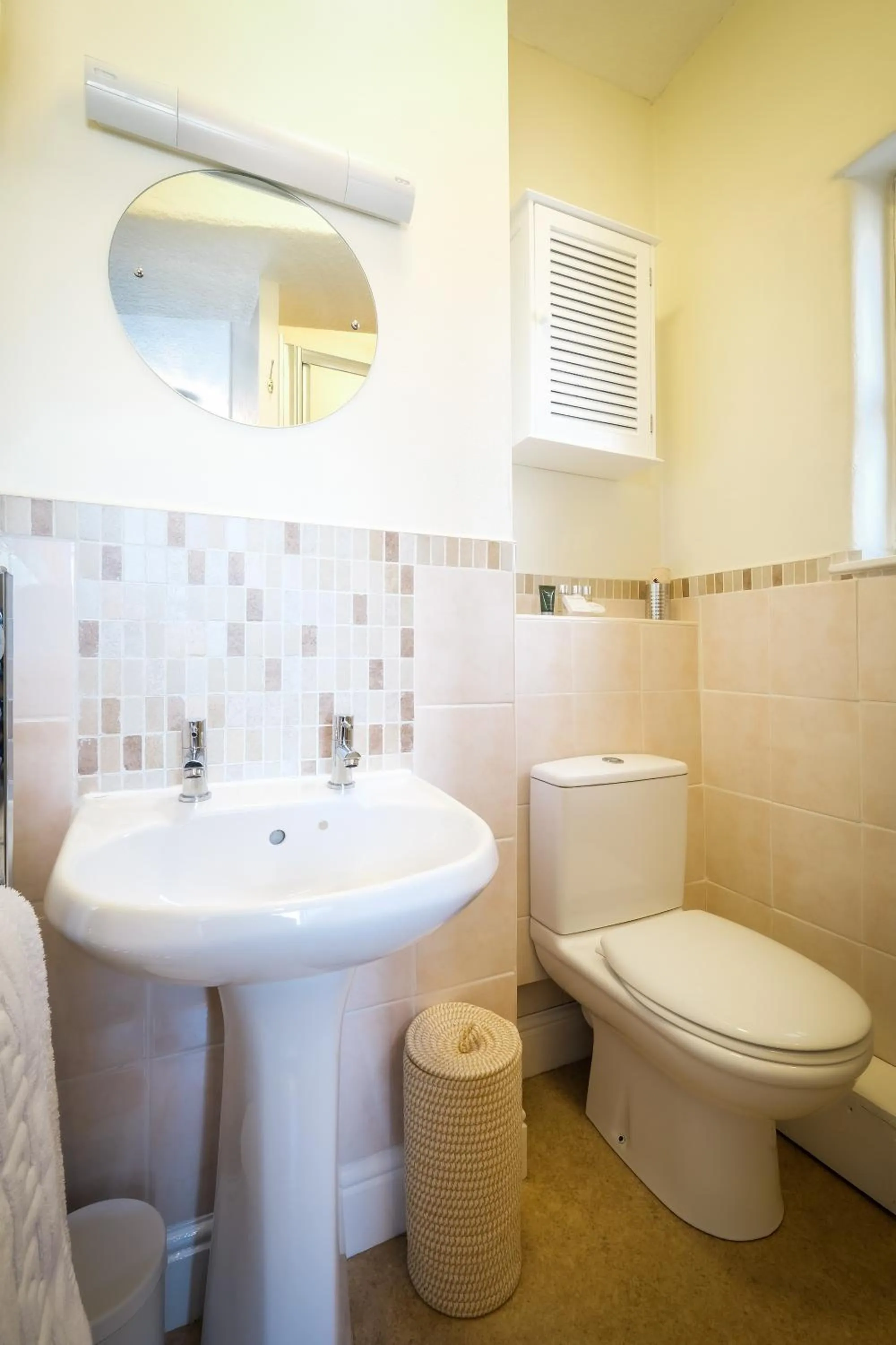 Glen Wynne Windermere - FREE off-site Health Club access with Pool, Sauna, Steam Room & Gym Short 5 Minute Drive Away