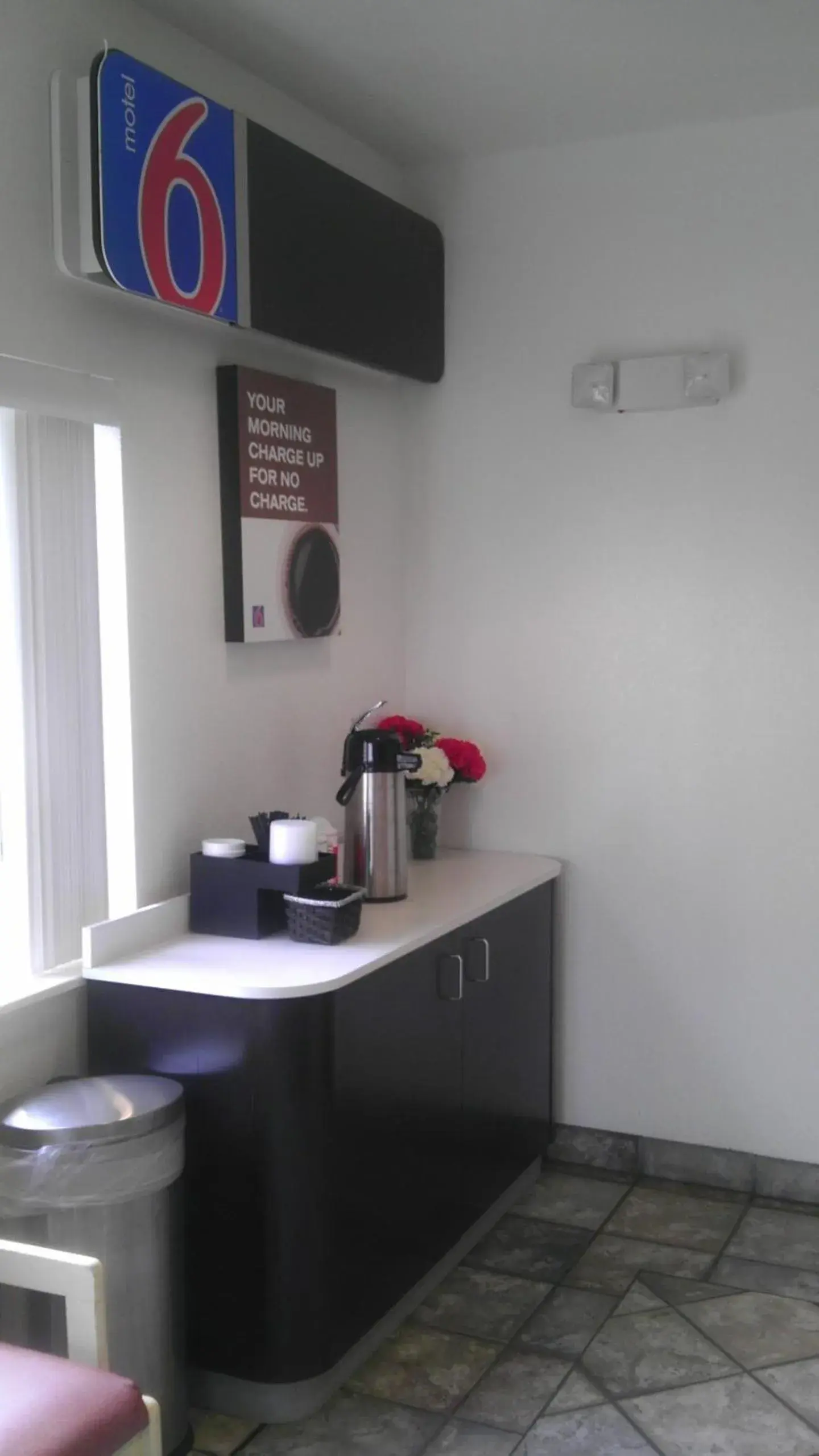 Lobby or reception in Motel 6-Kokomo, IN Lobby or reception in Motel 6-Kokomo, IN