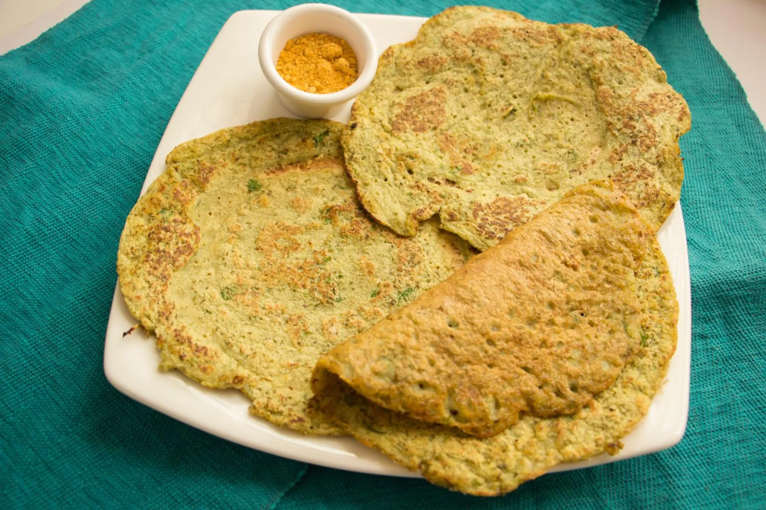 Restaurant/places to eat in Hotel O Royal Residency Near Hare Krishna Hill