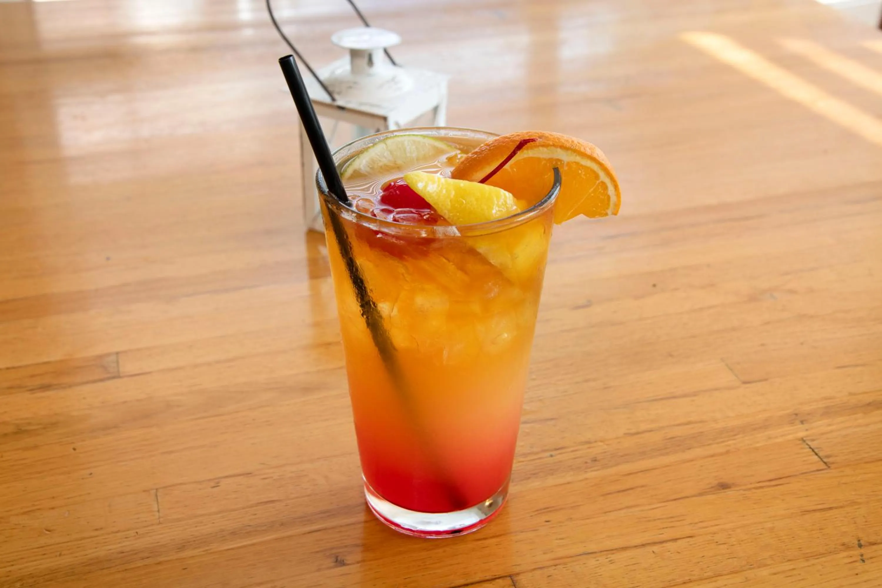 Food and drinks in The Bethel Resort & Suites