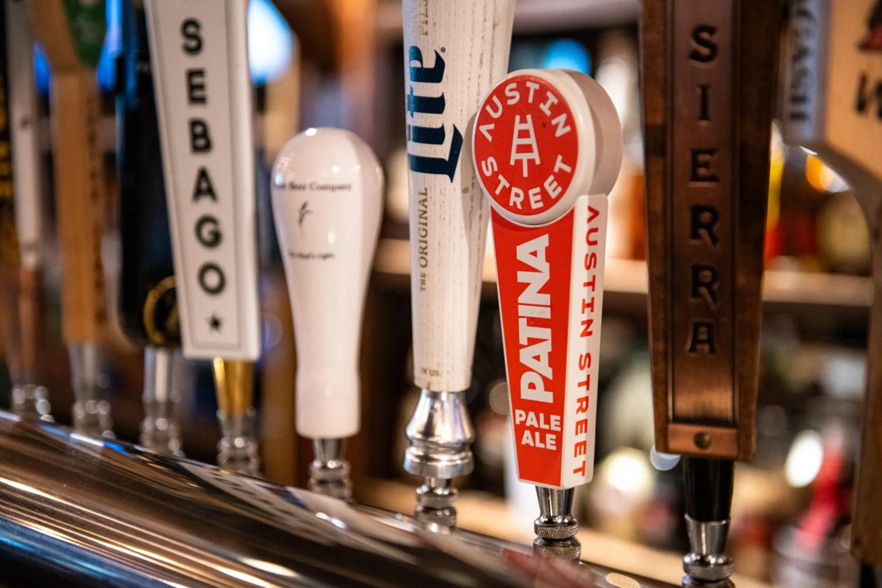 Lounge or bar in The Bethel Resort & Suites