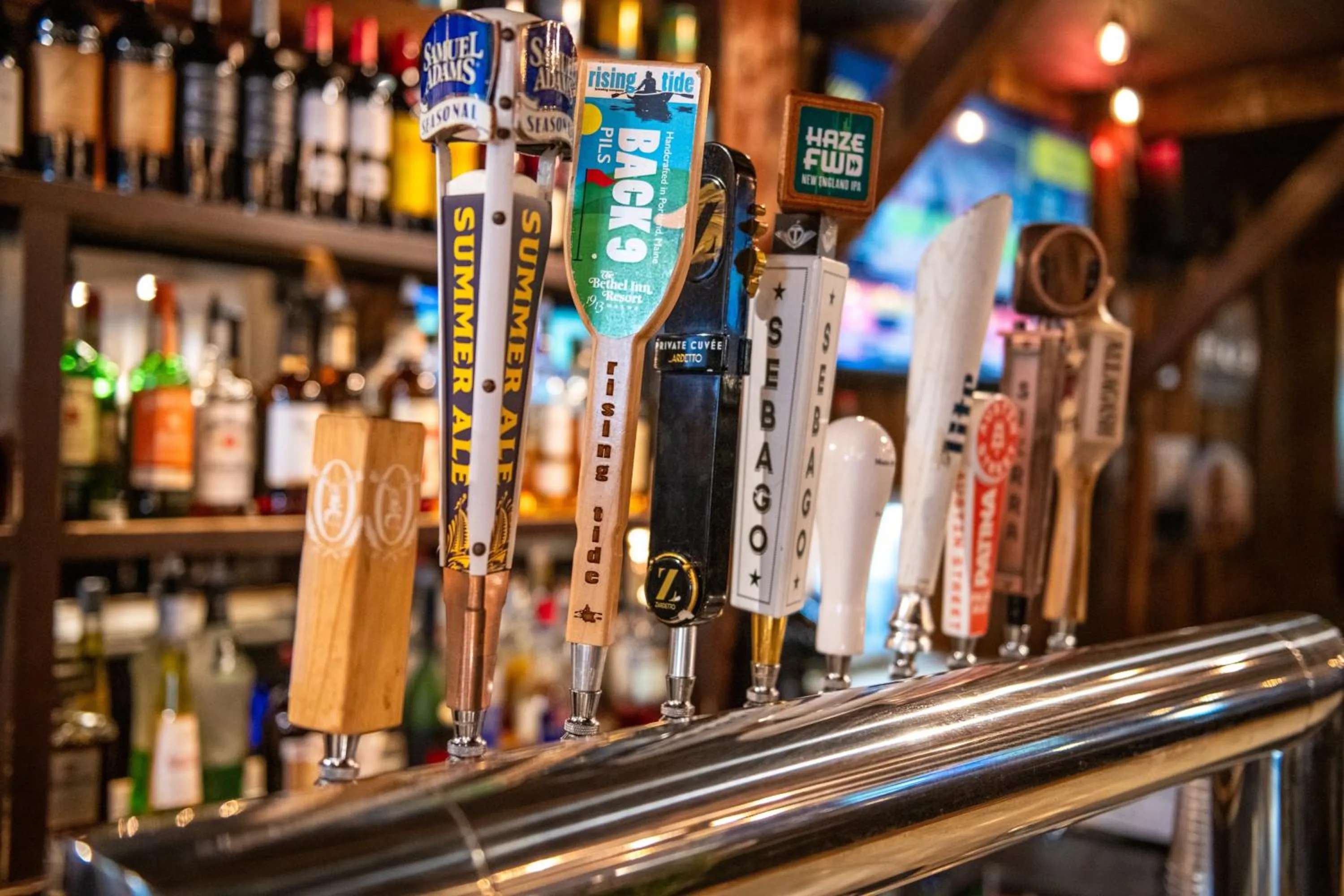 Lounge or bar in The Bethel Resort & Suites