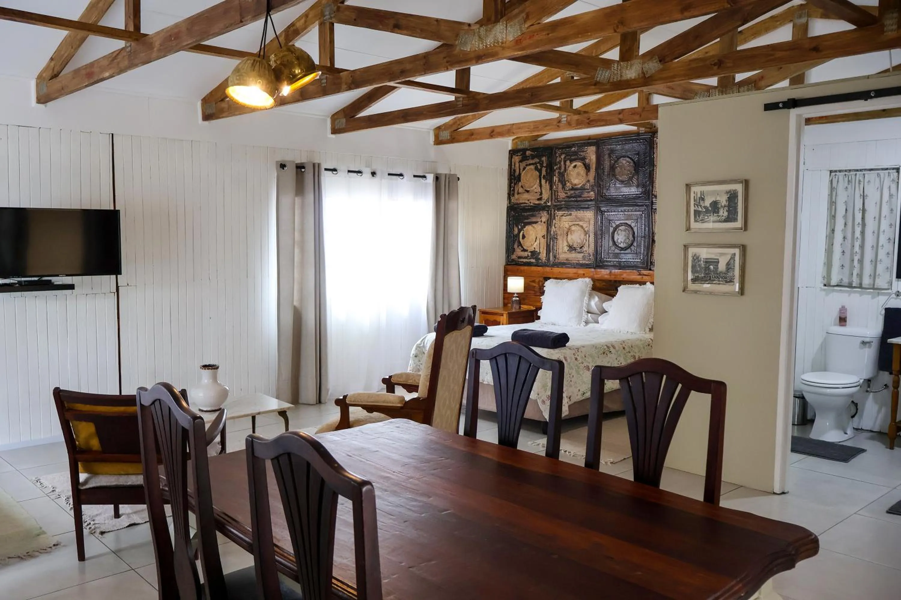 Dining area in Stonehaven Clarens