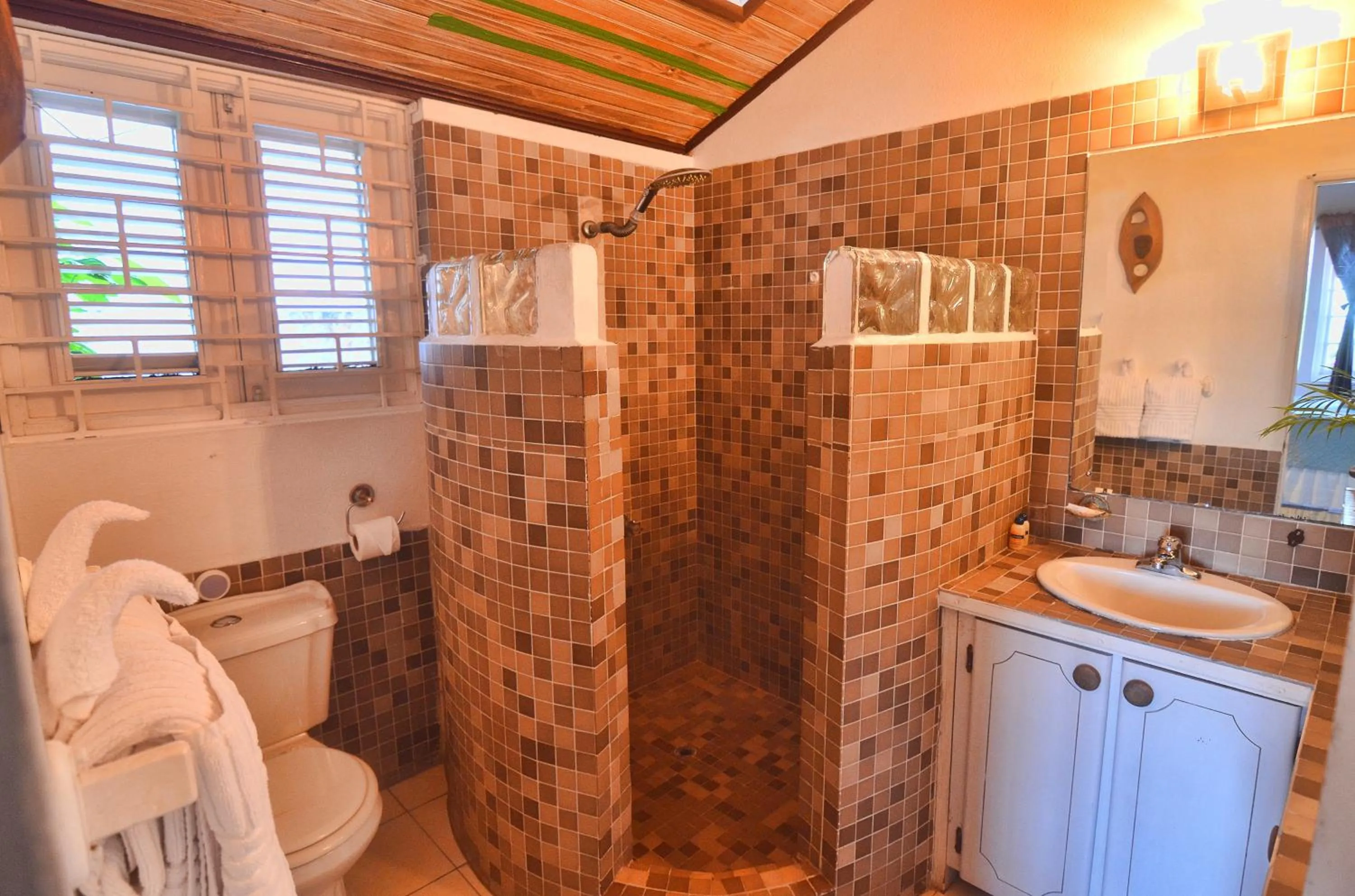 Bathroom in Moon San Villa at the Blue Lagoon