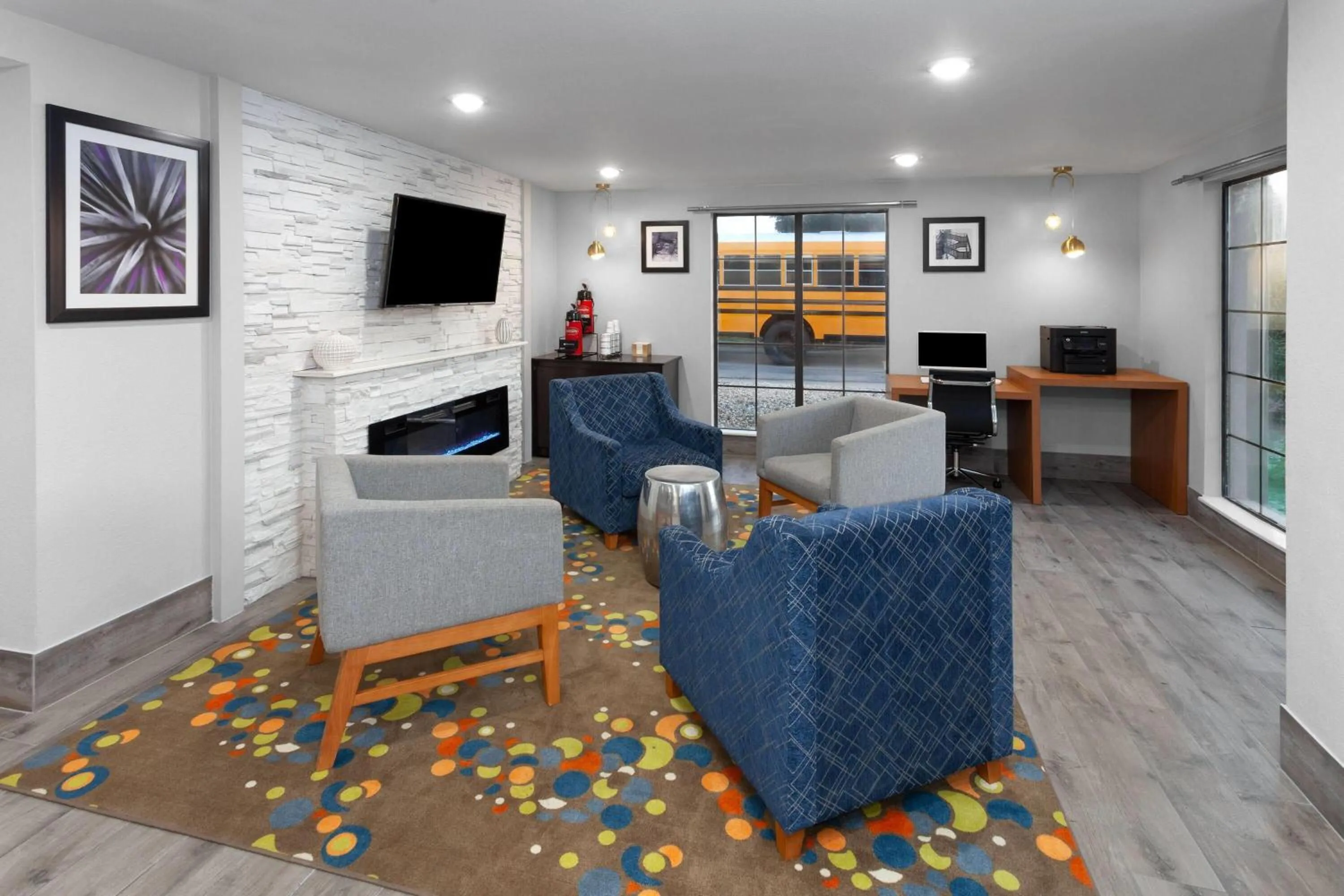 Lobby or reception in La Quinta Inn by Wyndham Champaign