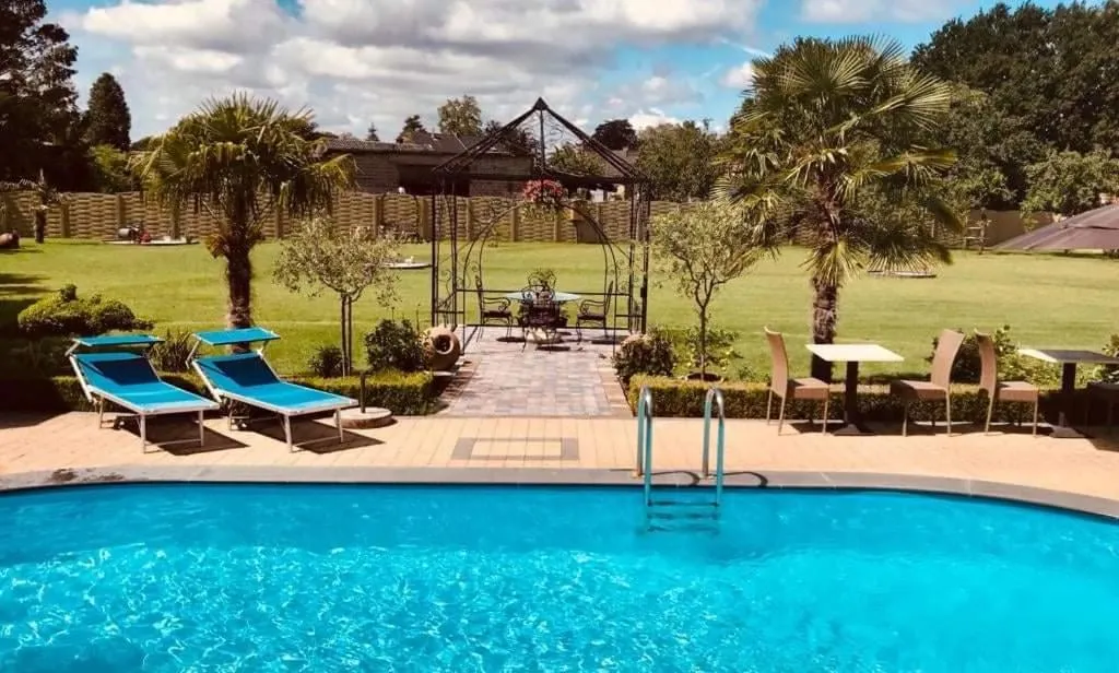 B&B Casa Roman & Vakantiewoning voor 1 pers tot max 32 personen