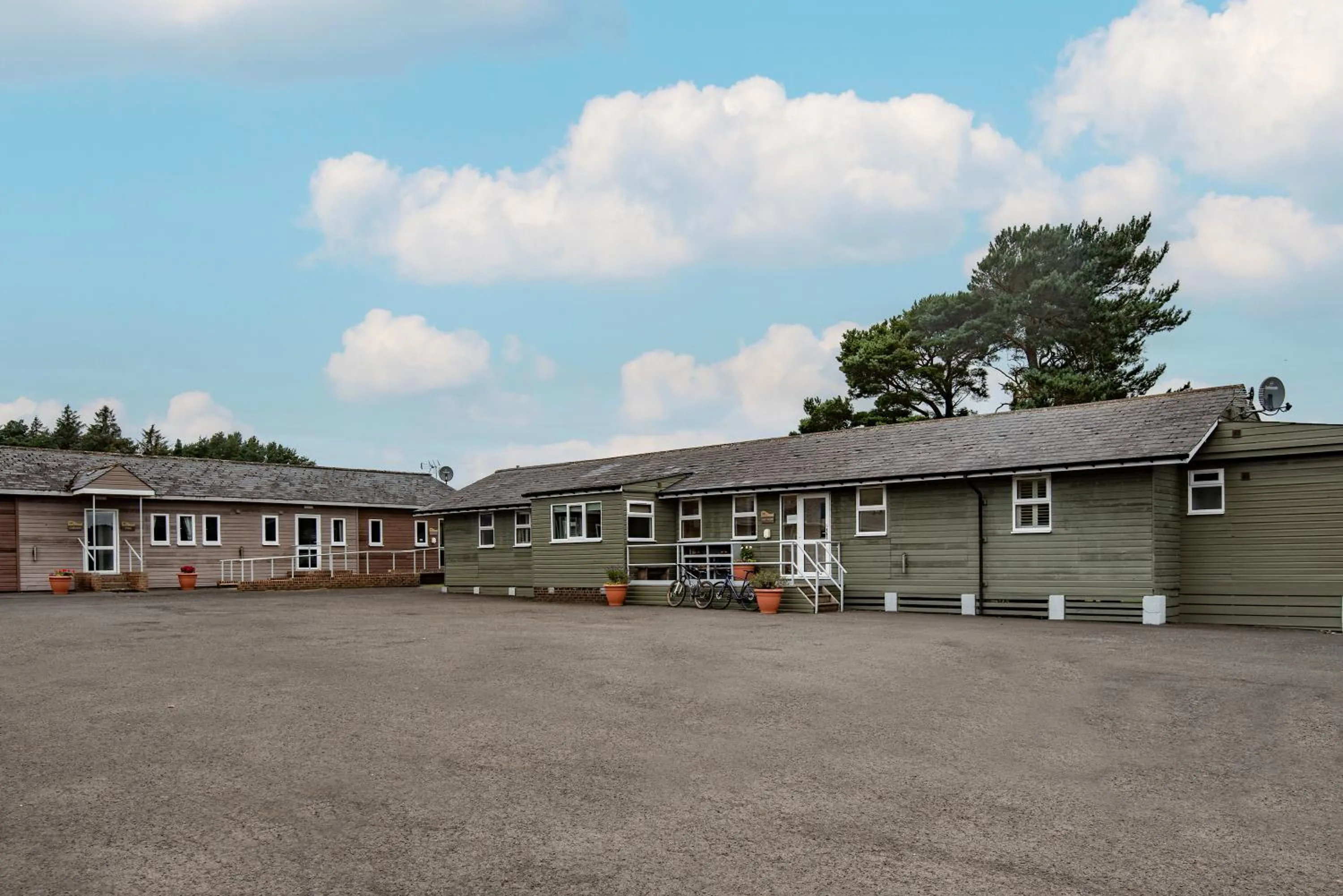 Property building in Brown Rigg Guest Rooms