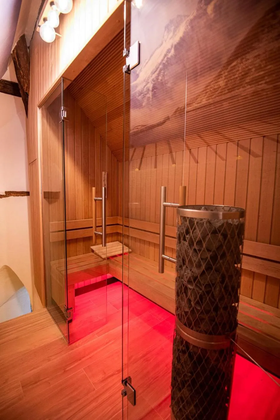 Spa and wellness centre/facilities in Chateau de Vaugrignon - Beer Spa