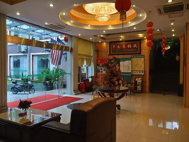 Lobby or reception in Greentree Inn Shanghai Chongming Bao Town Express Hotel Lobby or reception in Greentree Inn Shanghai Chongming Bao Town Express Hotel