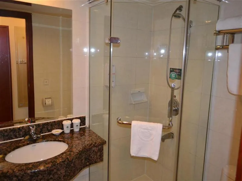 Bathroom in Greentree Inn Shanghai Chongming Bao Town Express Hotel