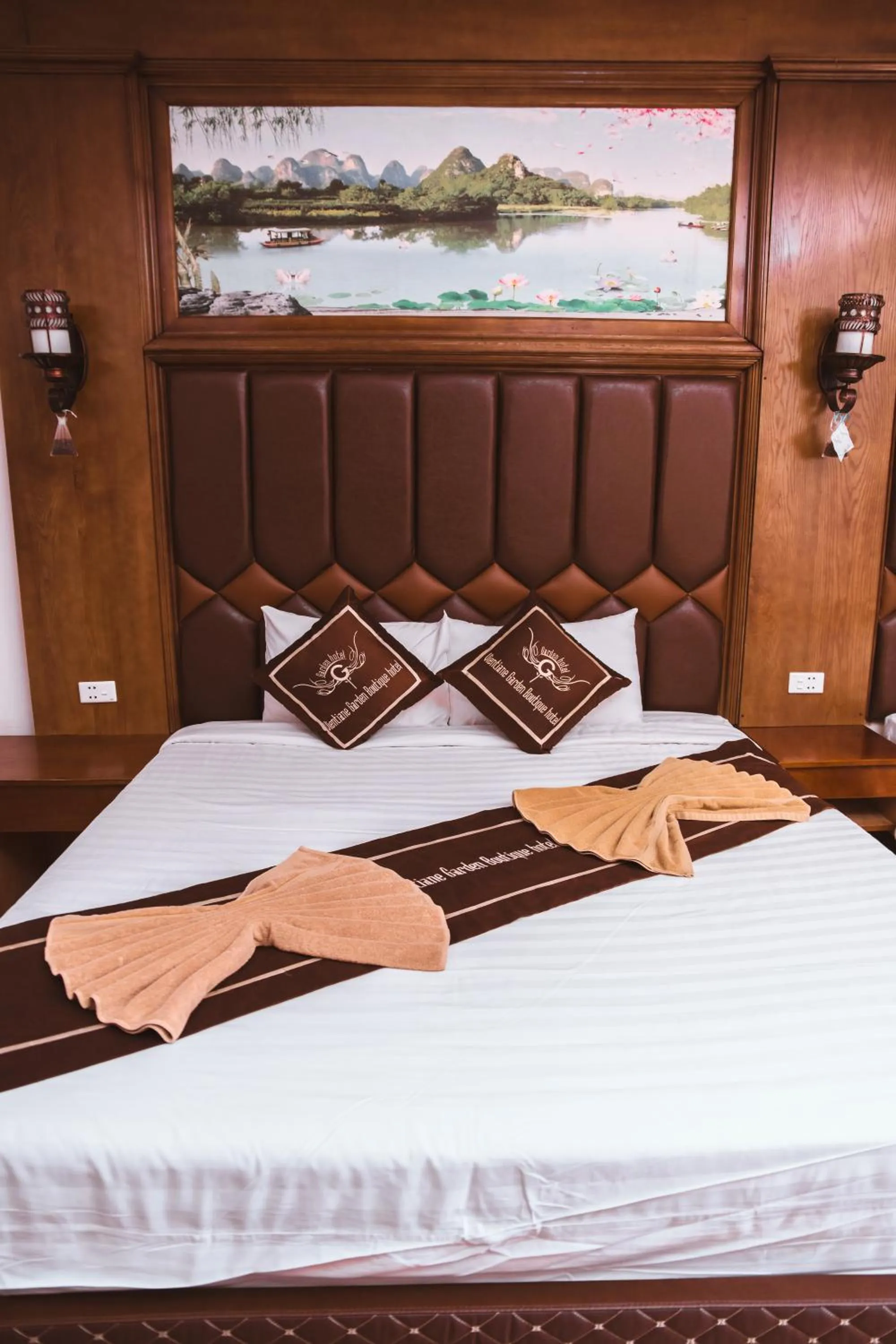 Bed in Vientiane Garden Villa Hotel