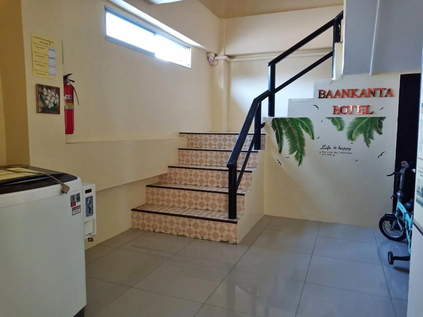 Facade/entrance in Baan Kanta Hotel