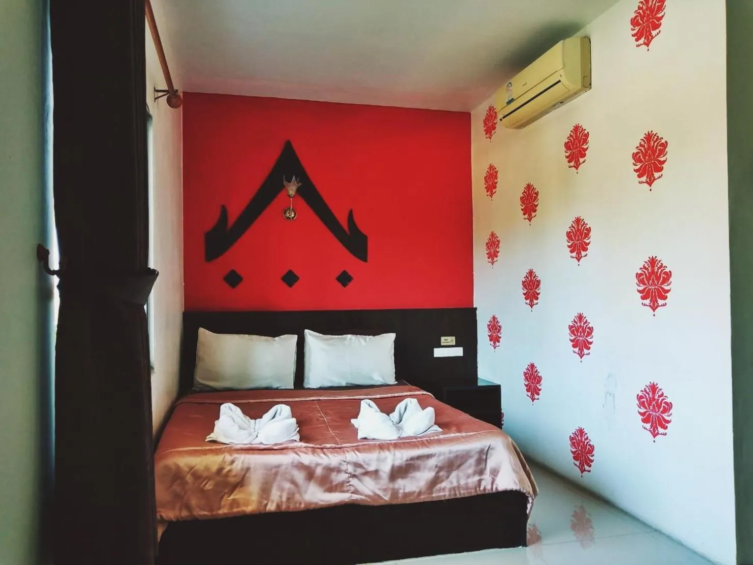 Photo of the whole room in Baan Kanta Hotel