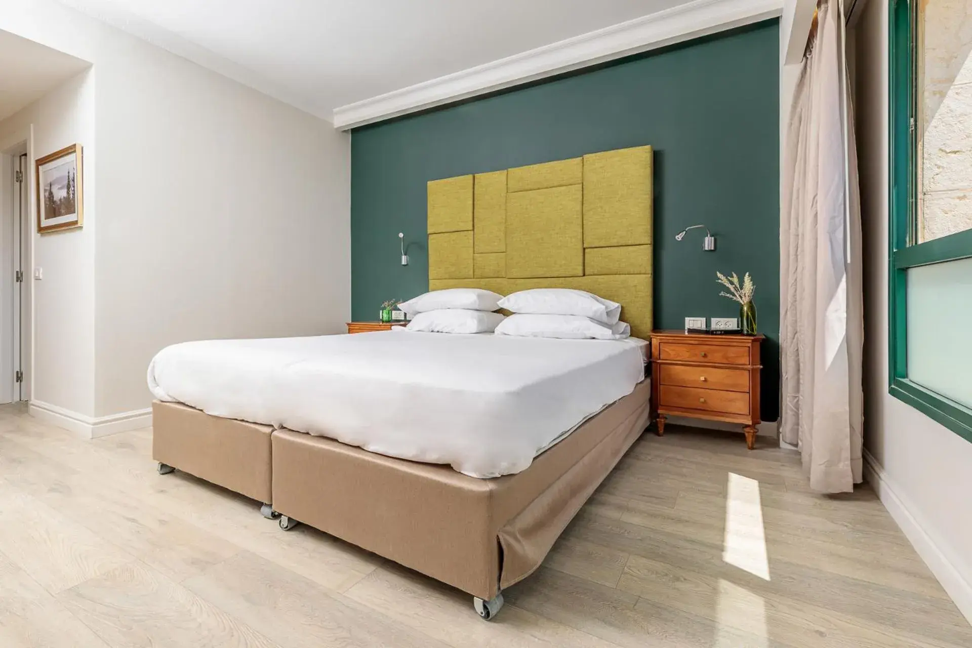 Deluxe Double or Twin Room - single occupancy in Yearim Hotel Deluxe Double or Twin Room - single occupancy in Yearim Hotel