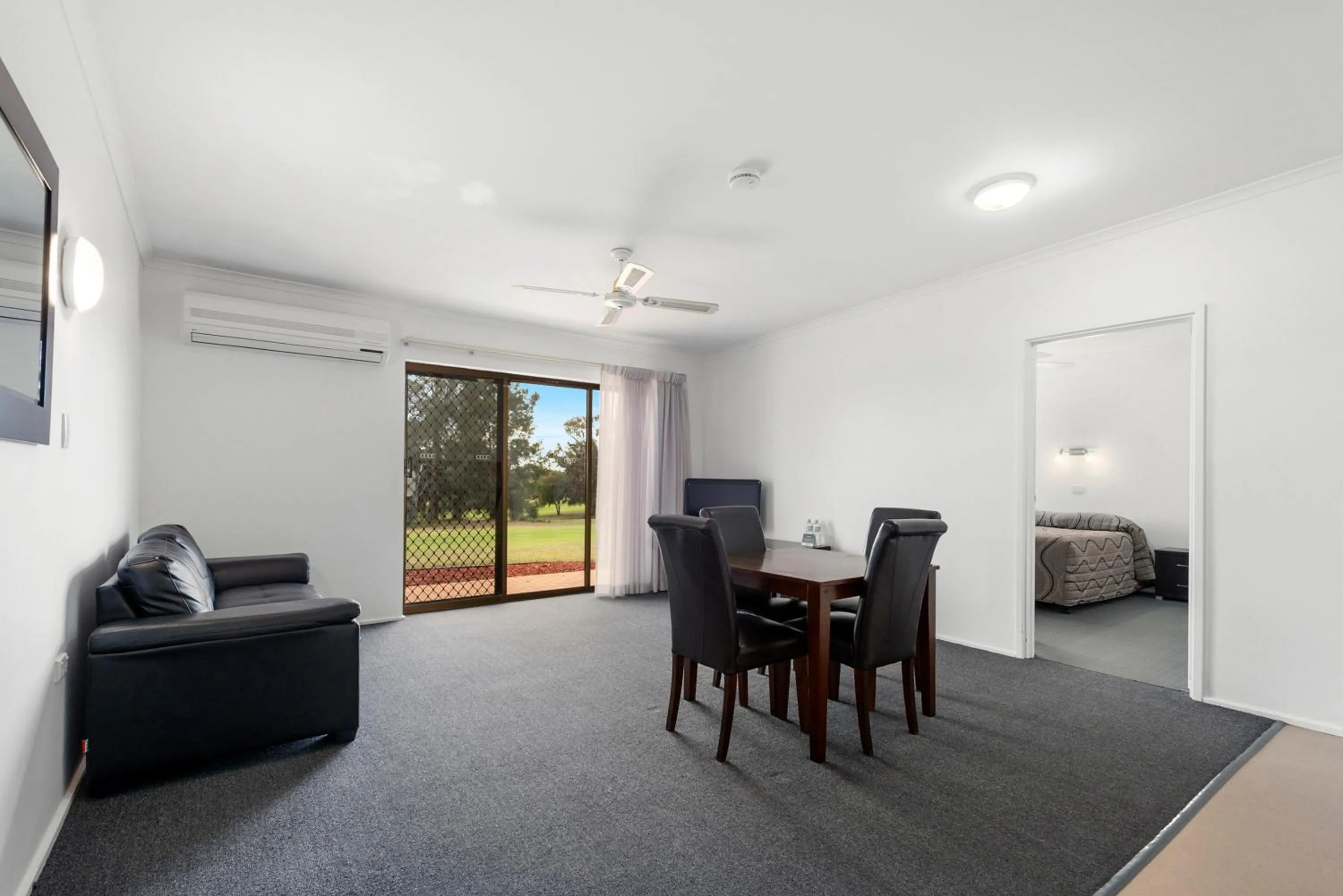 Living room in Comfort Inn & Suites Riverland