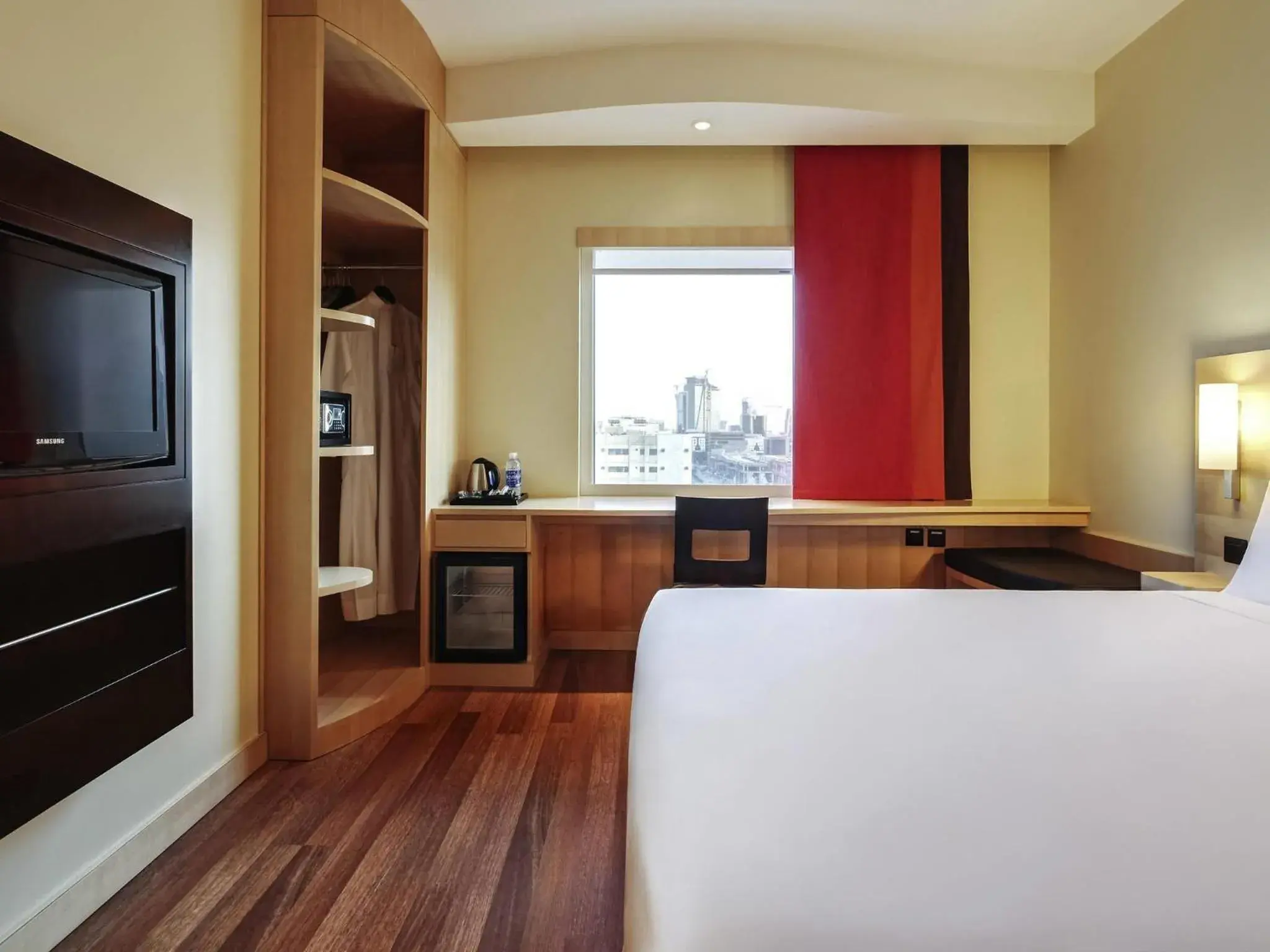 Property building, Bed in Ibis Riyadh Olaya Street Property building, Bed in Ibis Riyadh Olaya Street