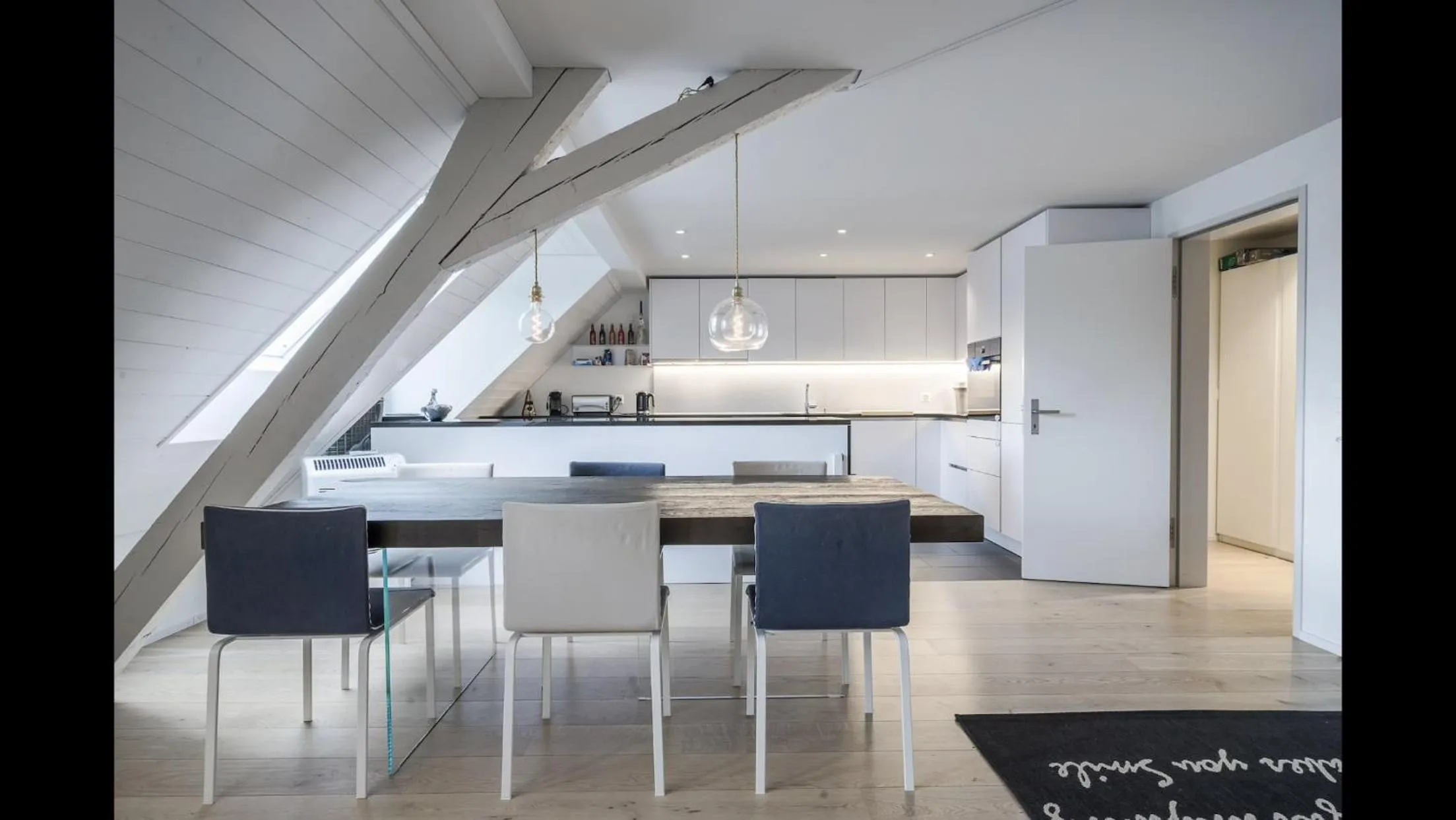 Kitchen or kitchenette in Luxury Penthouse Apartment