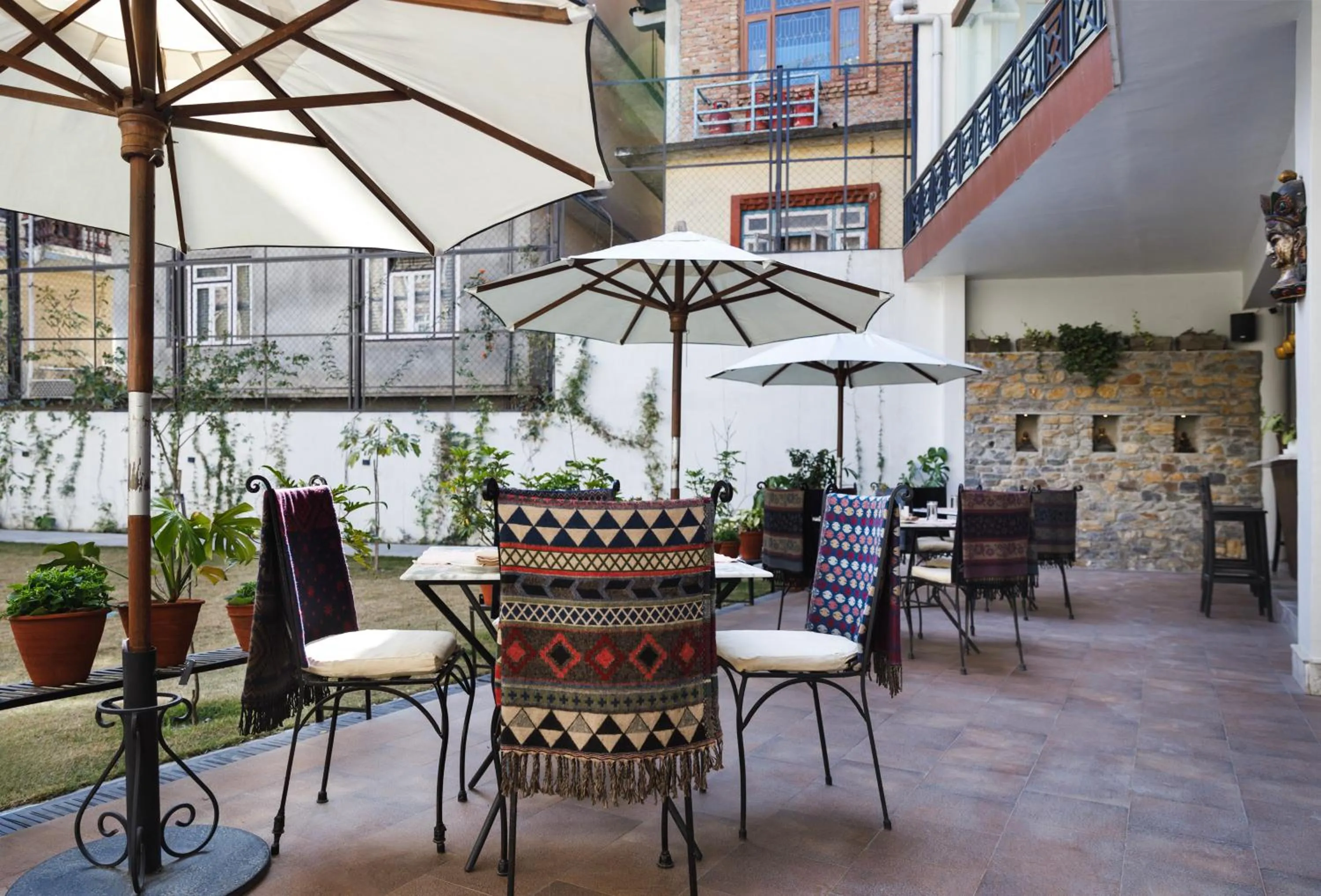 Seating area in Shambaling Boutique Hotel