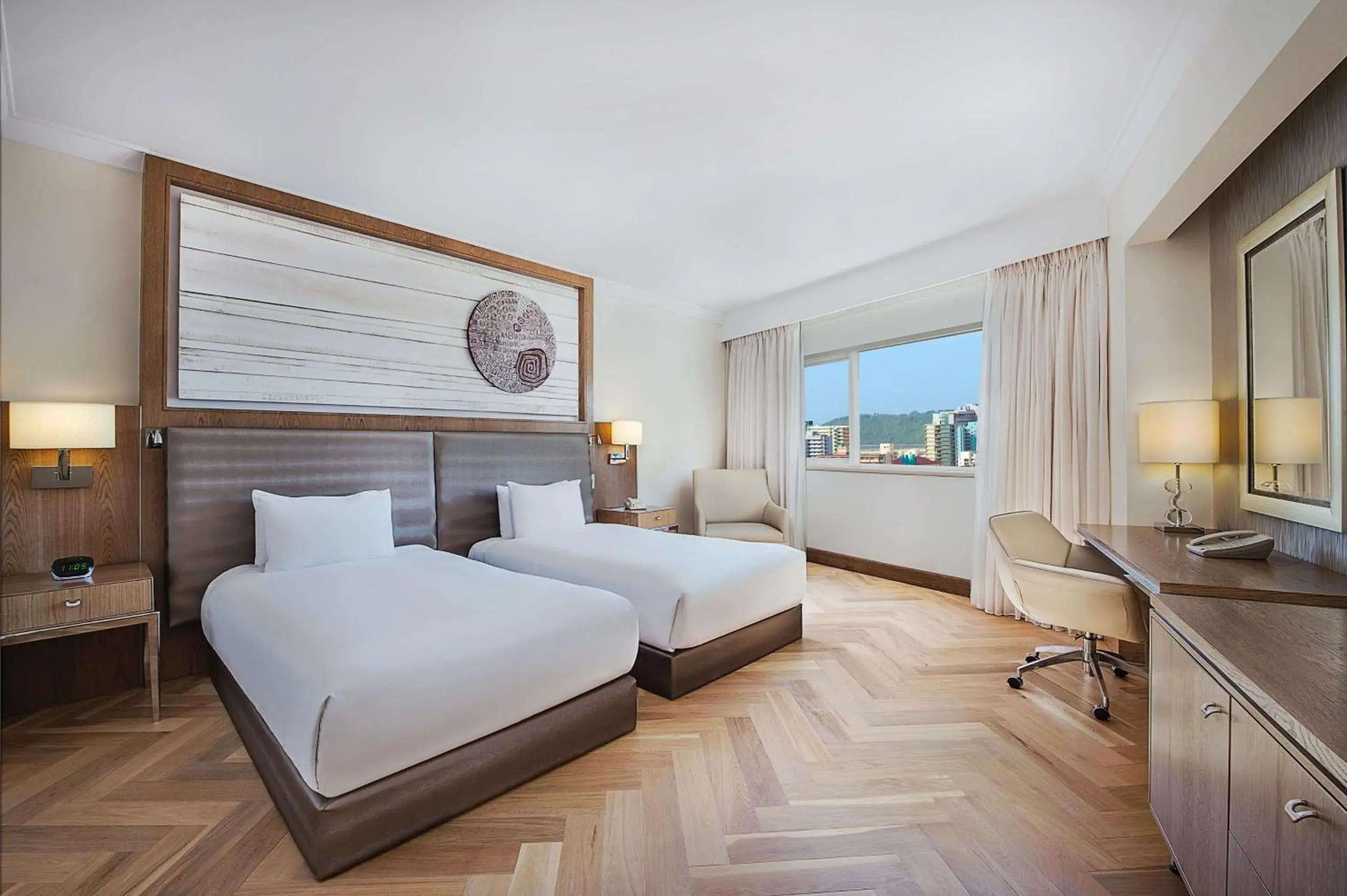 Twin Room - Mobility Access in Hilton Durban Twin Room - Mobility Access in Hilton Durban