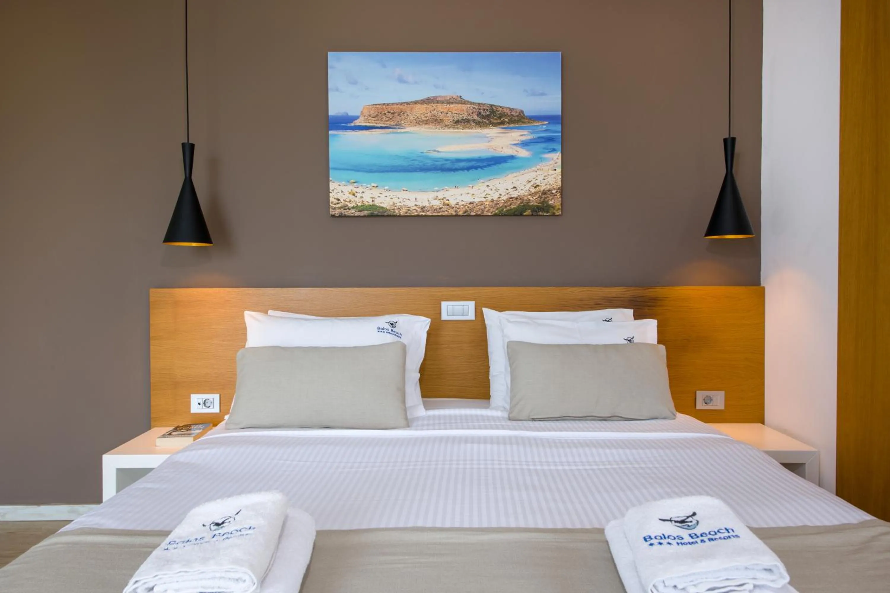 Bed in Balos Beach