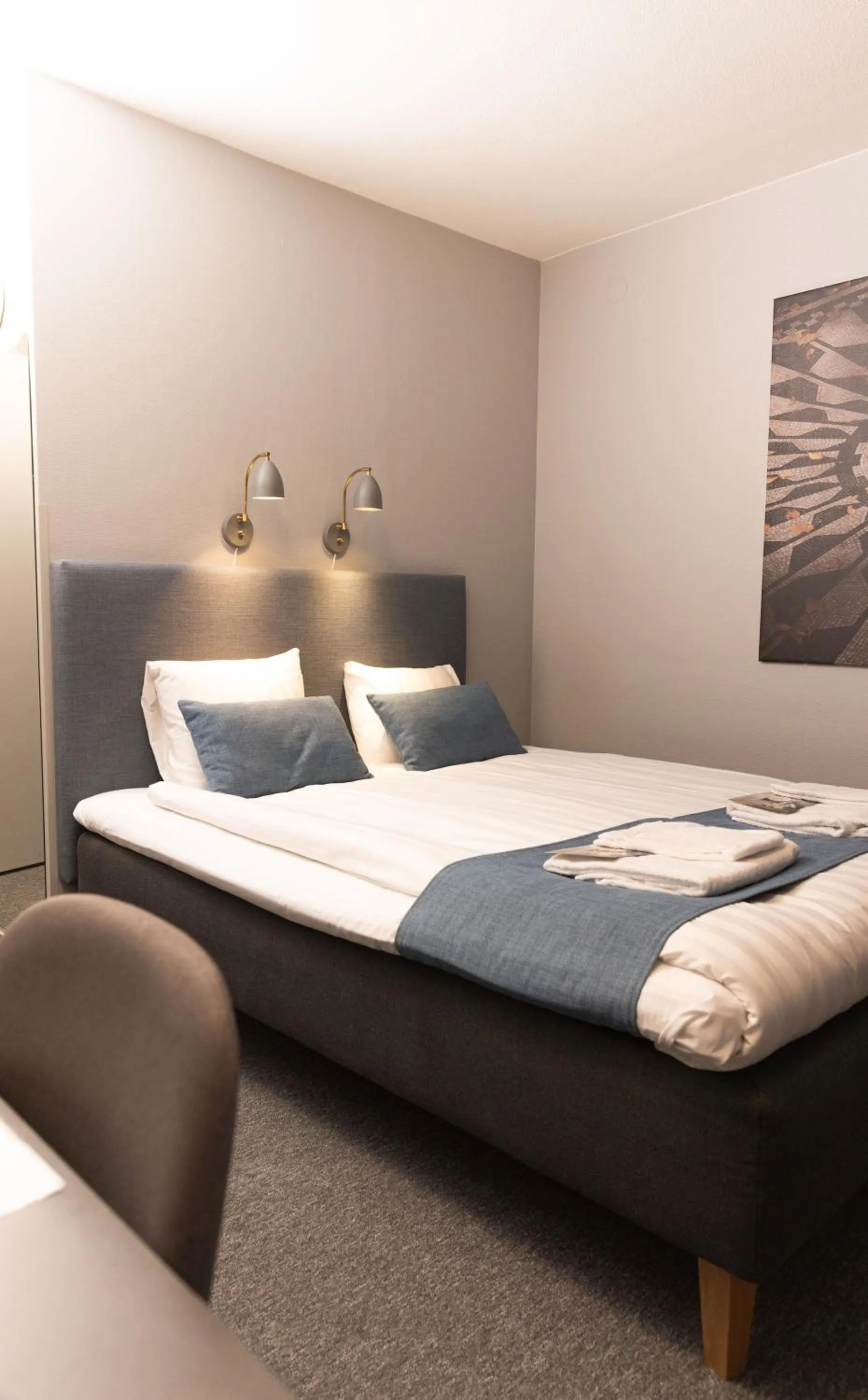 Photo of the whole room, Bed in Karlskoga Hotell & Konferens