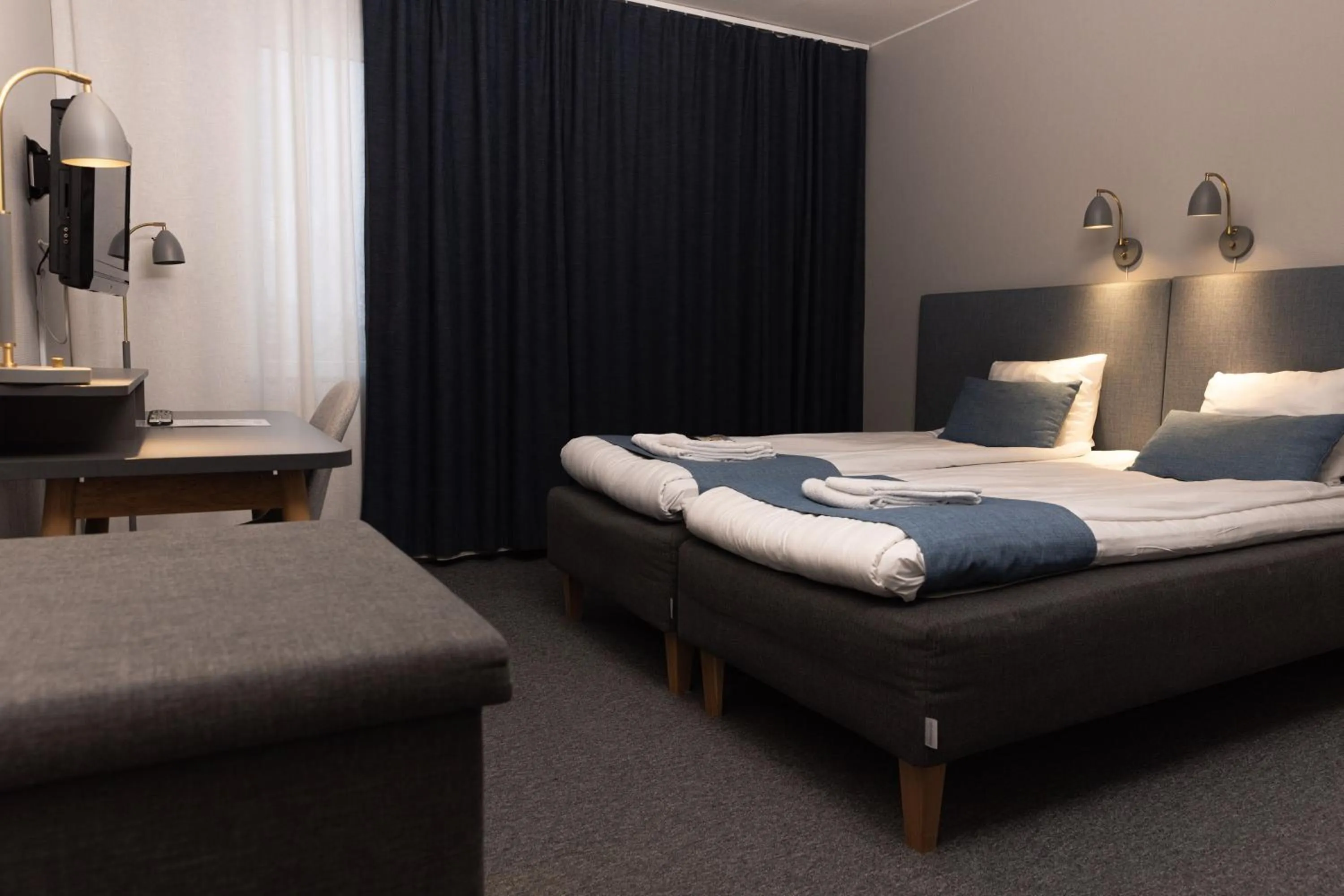 Photo of the whole room, Bed in Karlskoga Hotell & Konferens