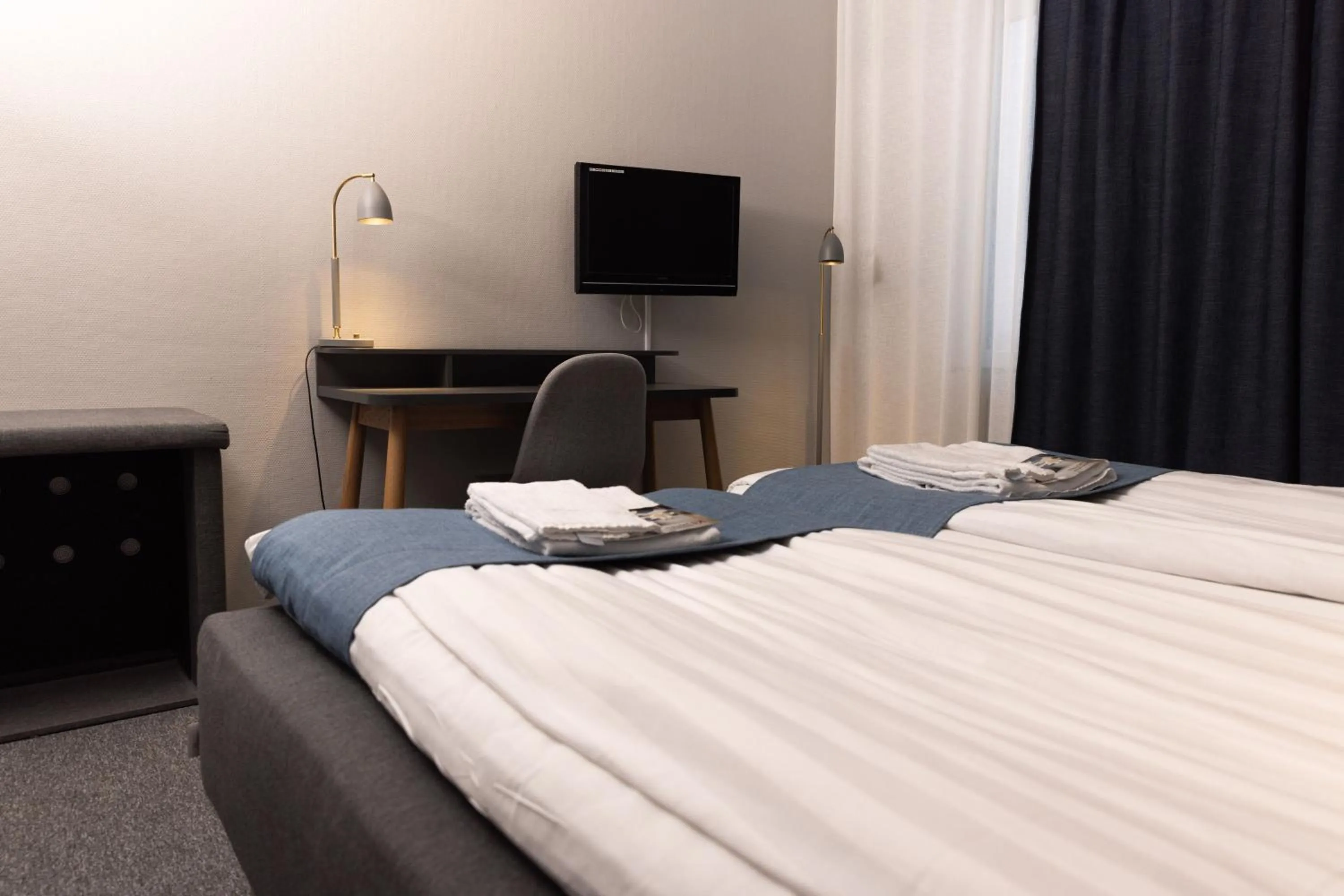 Photo of the whole room, Bed in Karlskoga Hotell & Konferens