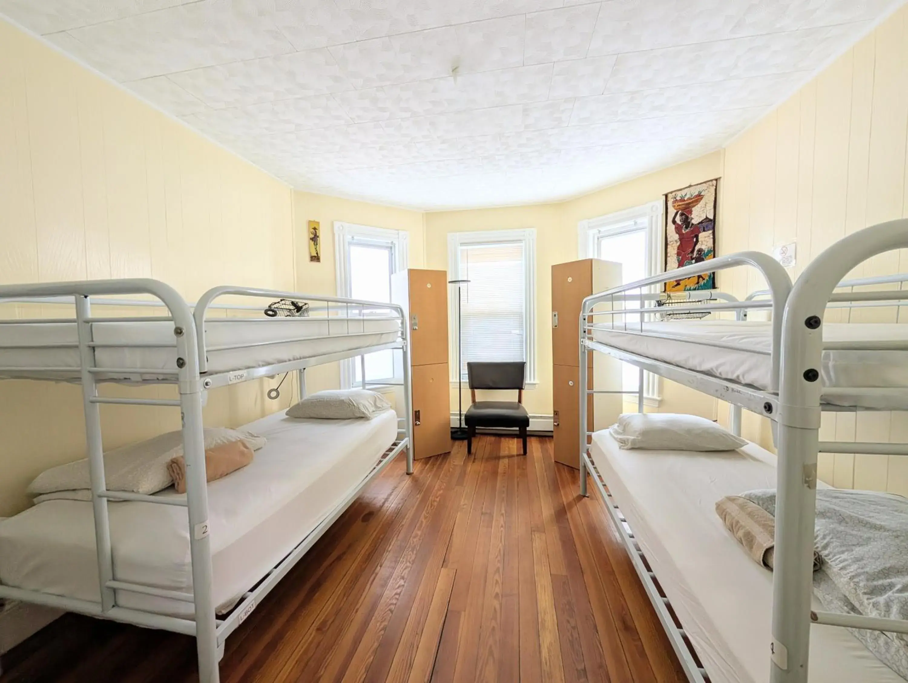 Bunk Bed in Mixed Dormitory Room in Boston Homestel Bunk Bed in Mixed Dormitory Room in Boston Homestel