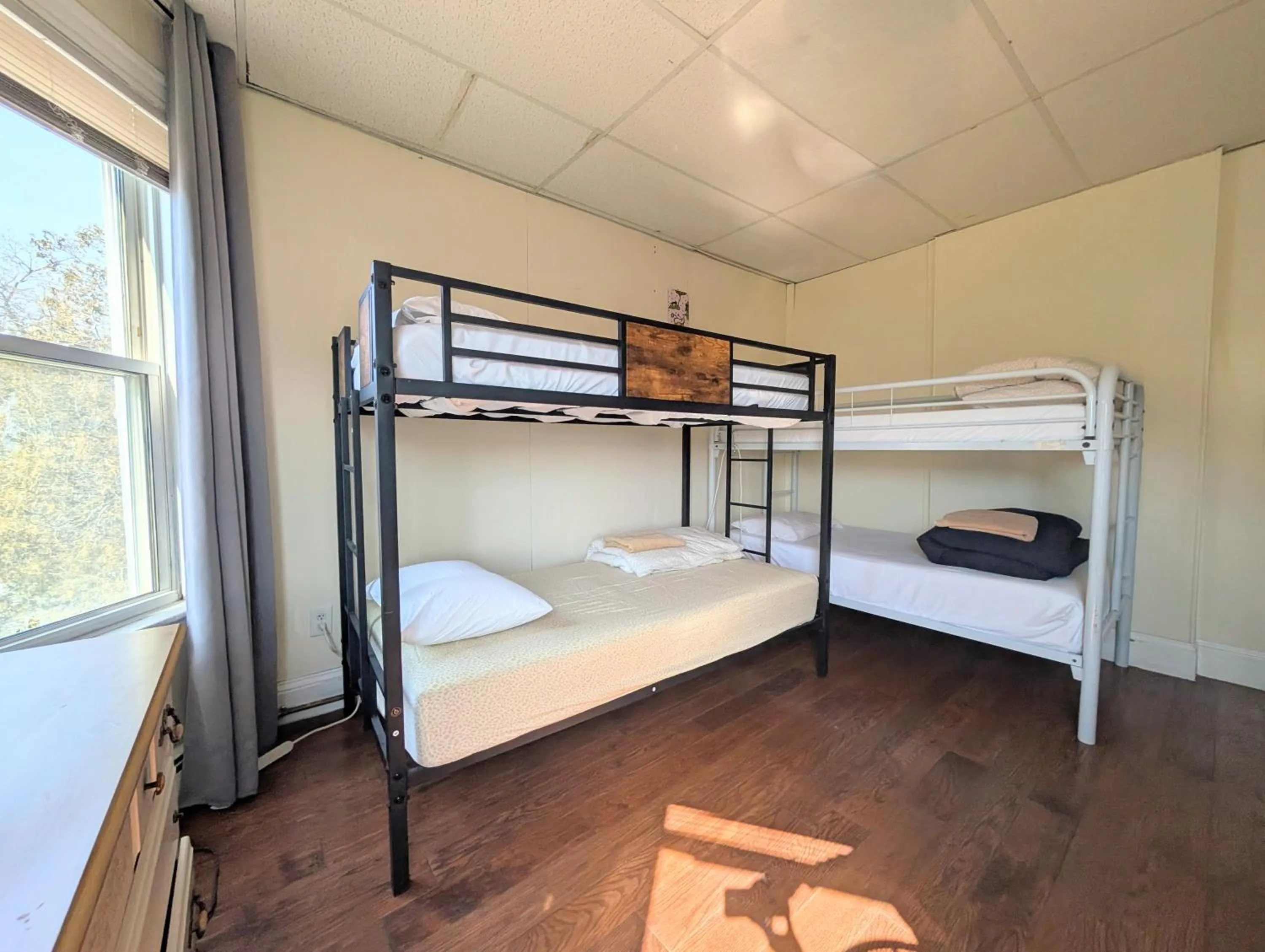 Bed in Boston Homestel