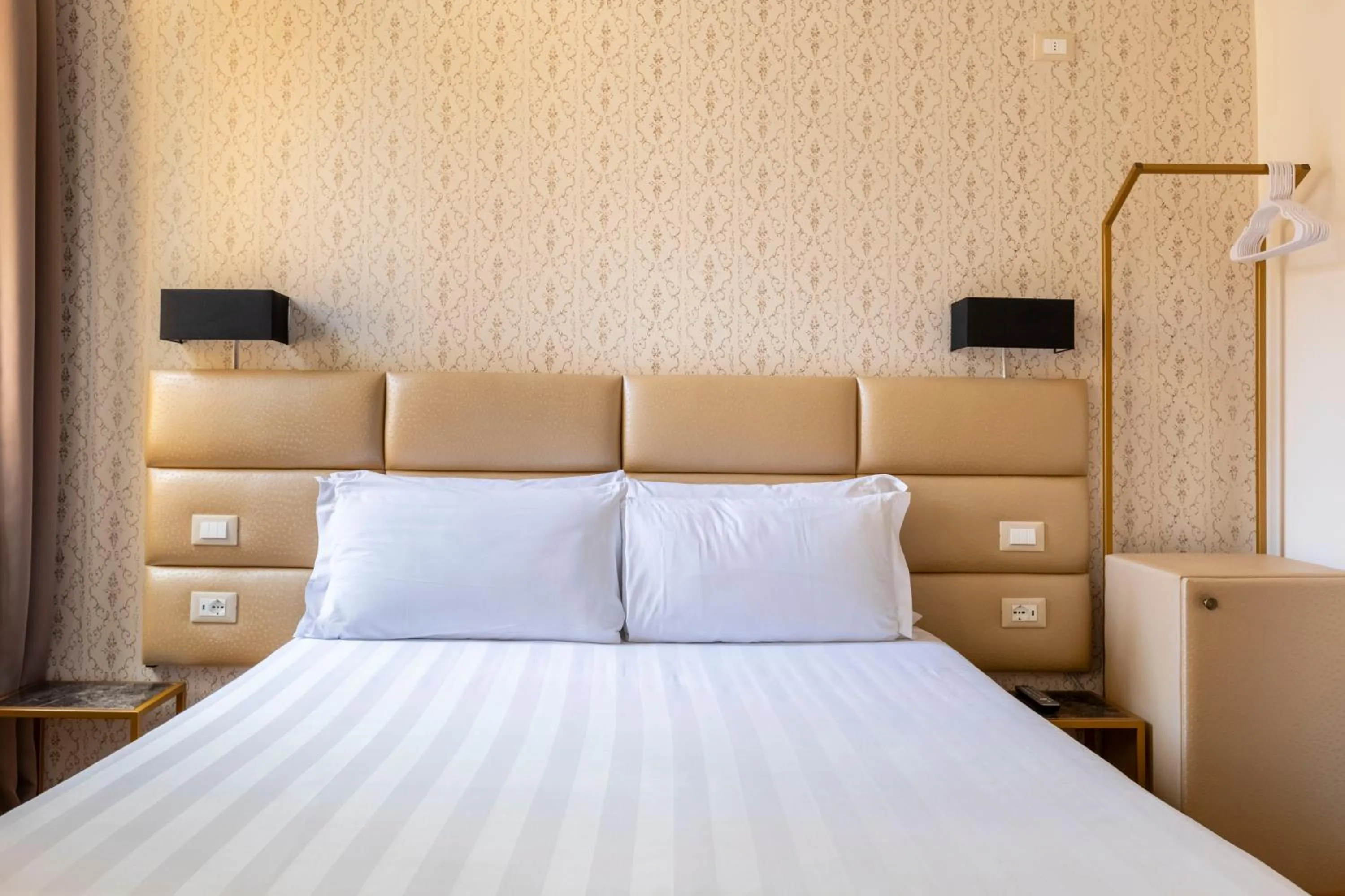 Bed in Numa Venice Palazzo Orseolo