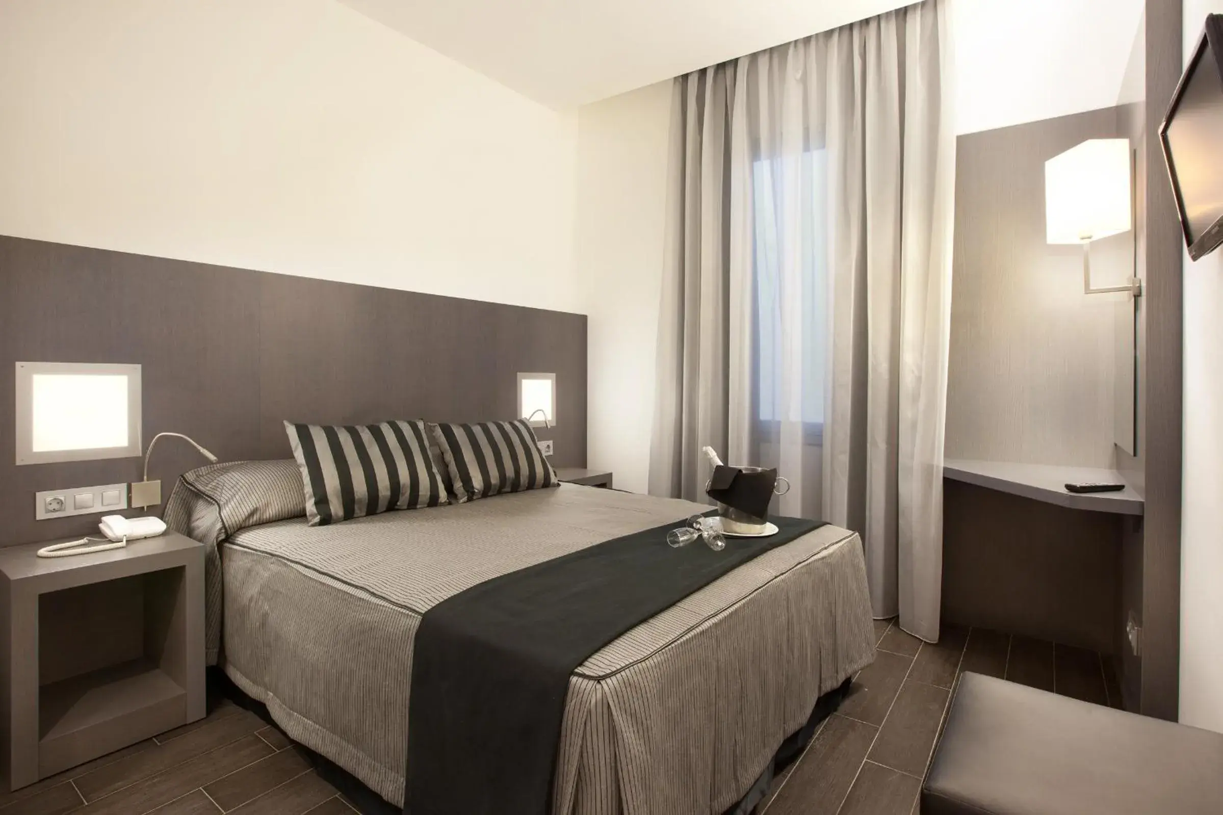 Bed in Dalia Ramblas Bed in Dalia Ramblas