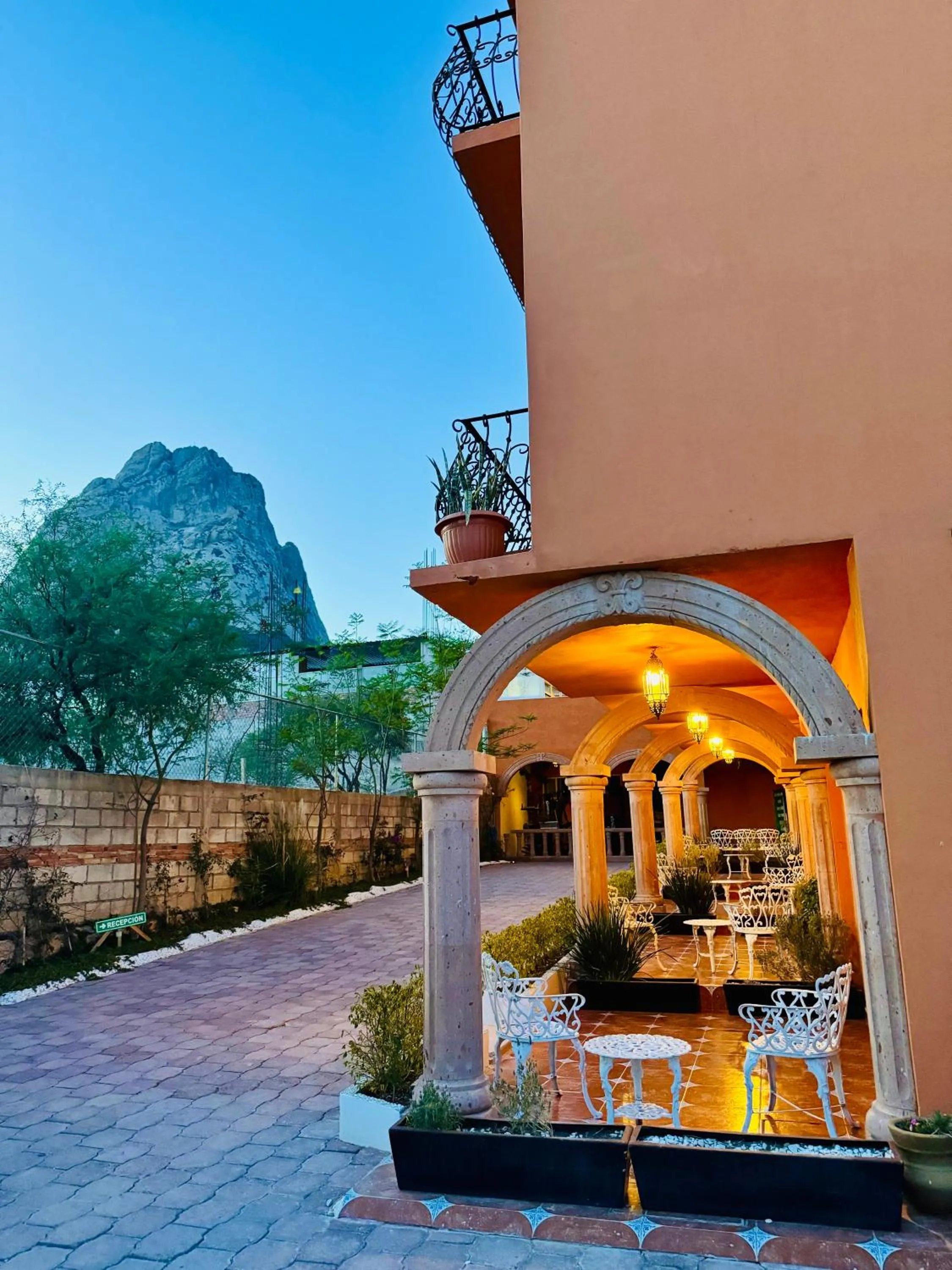 Hotel Hacienda Real