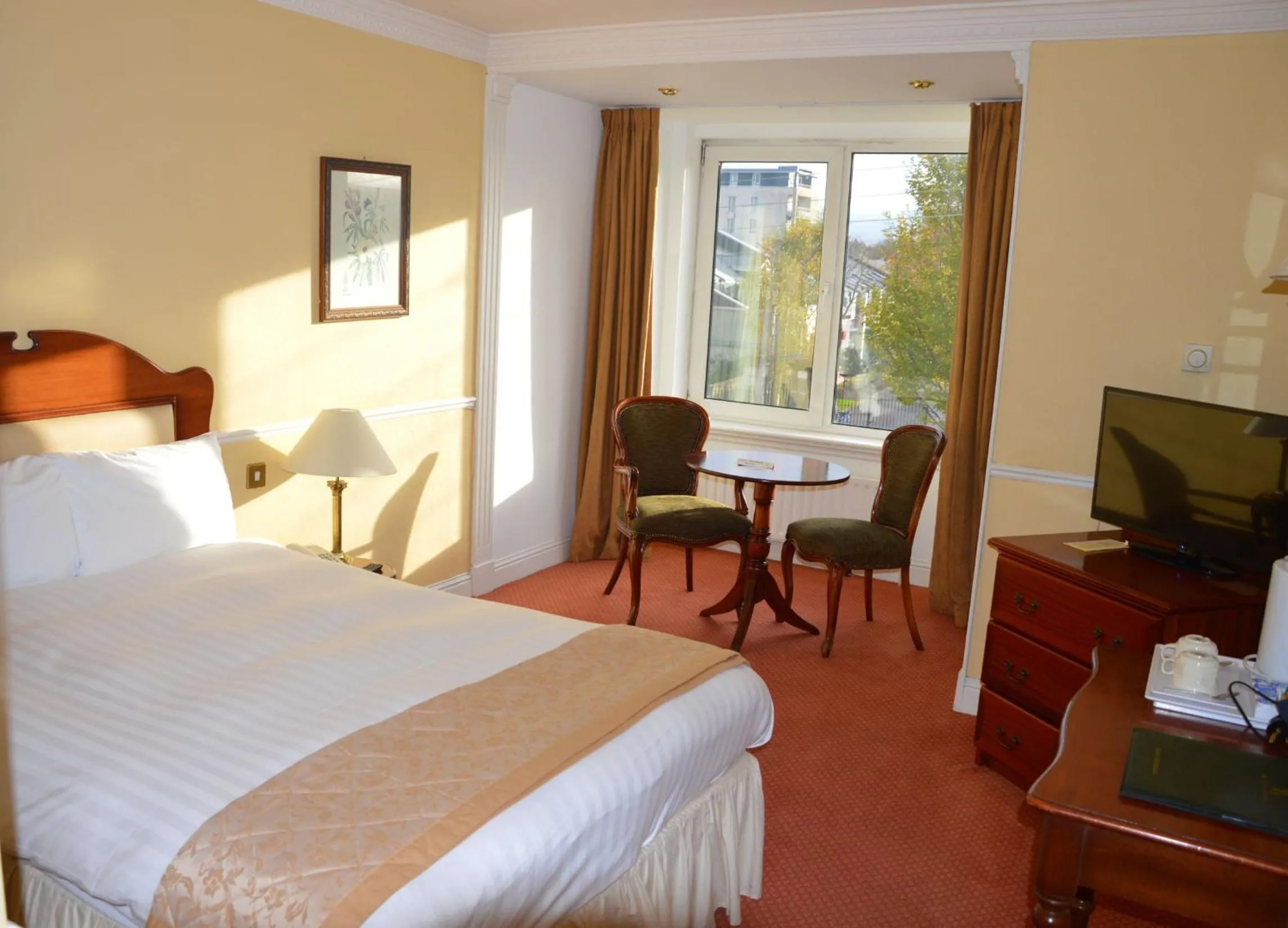 Guests, Bed in Brandon Hotel Conference & Leisure Centre