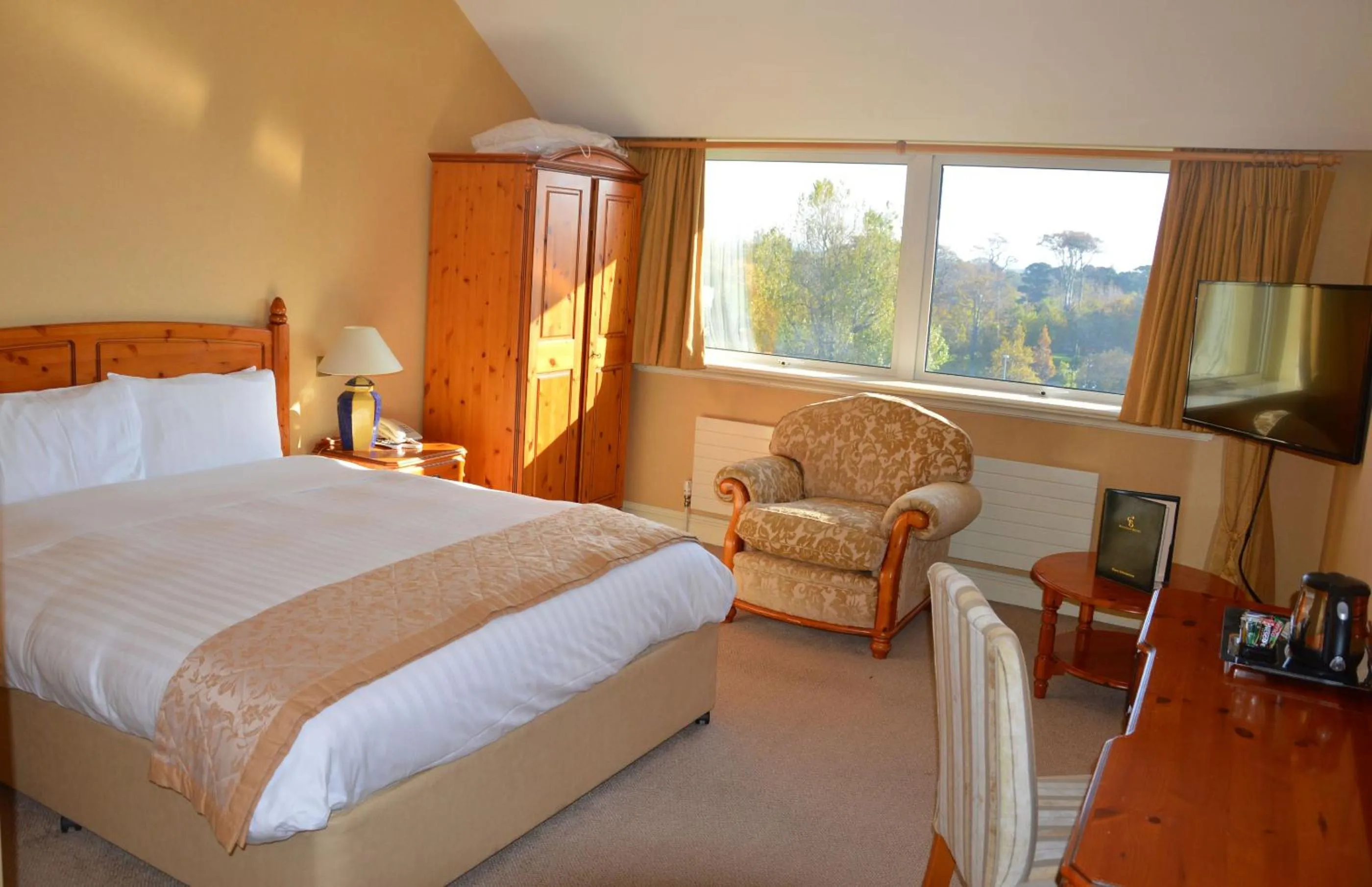 Bed in Brandon Hotel Conference & Leisure Centre