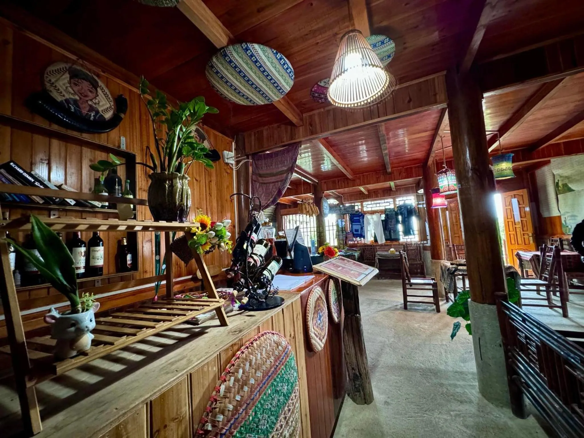 Restaurant/places to eat in Surelee Homestay