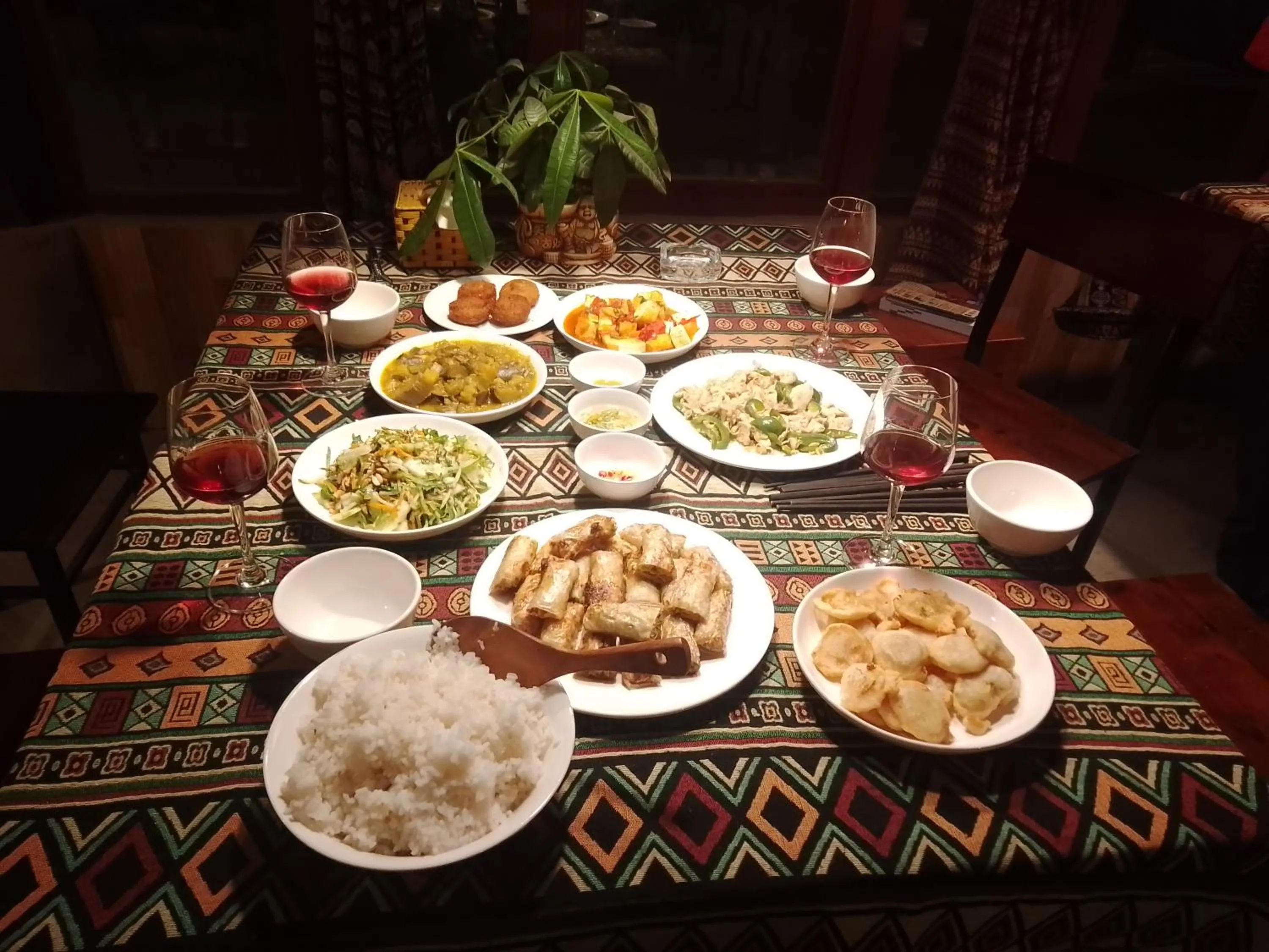 Food and drinks in Surelee Homestay