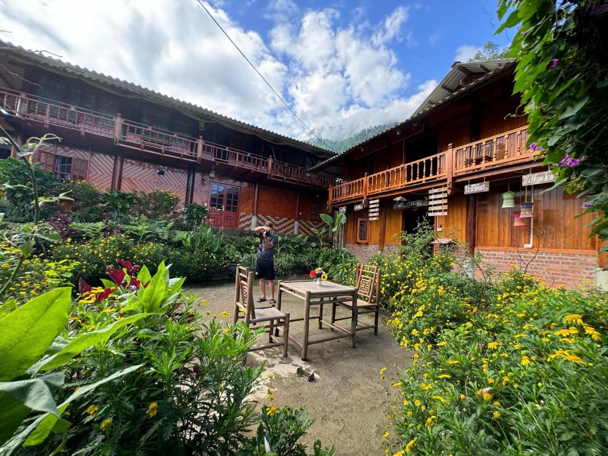 Property building in Surelee Homestay