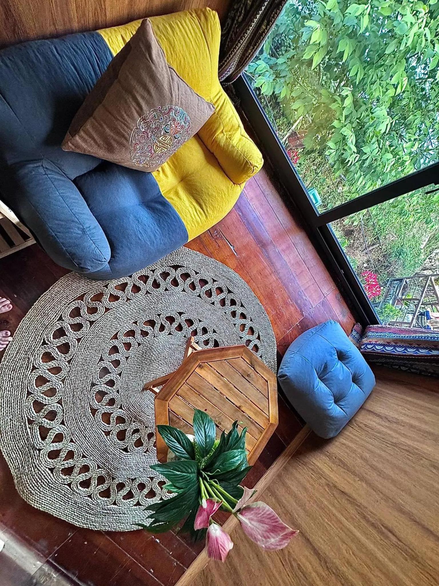 Seating area in Surelee Homestay