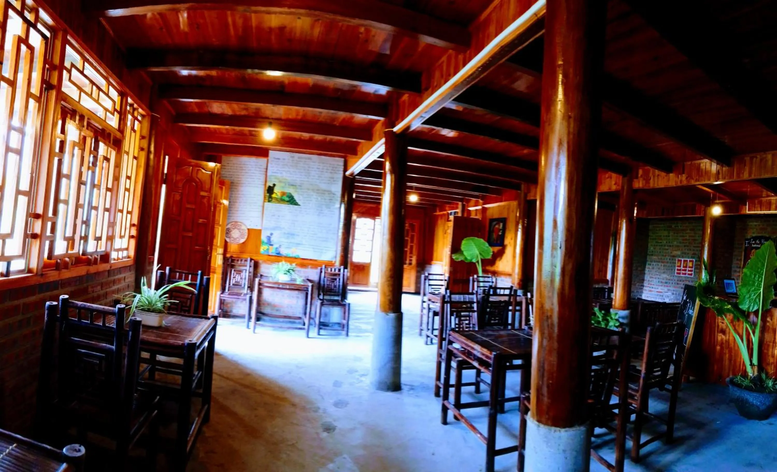 Restaurant/places to eat in Surelee Homestay