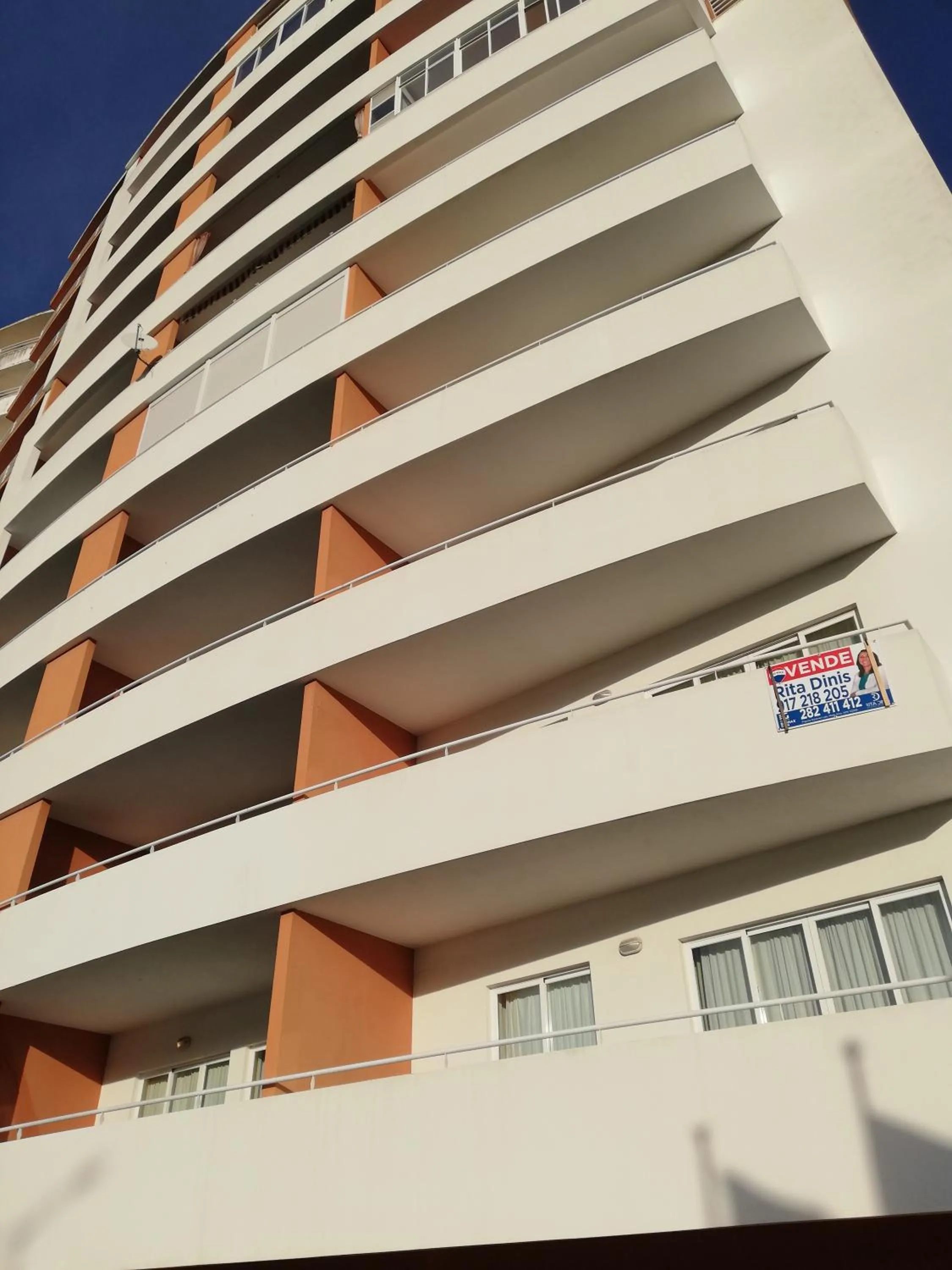 Property building in Flamingo Apartment