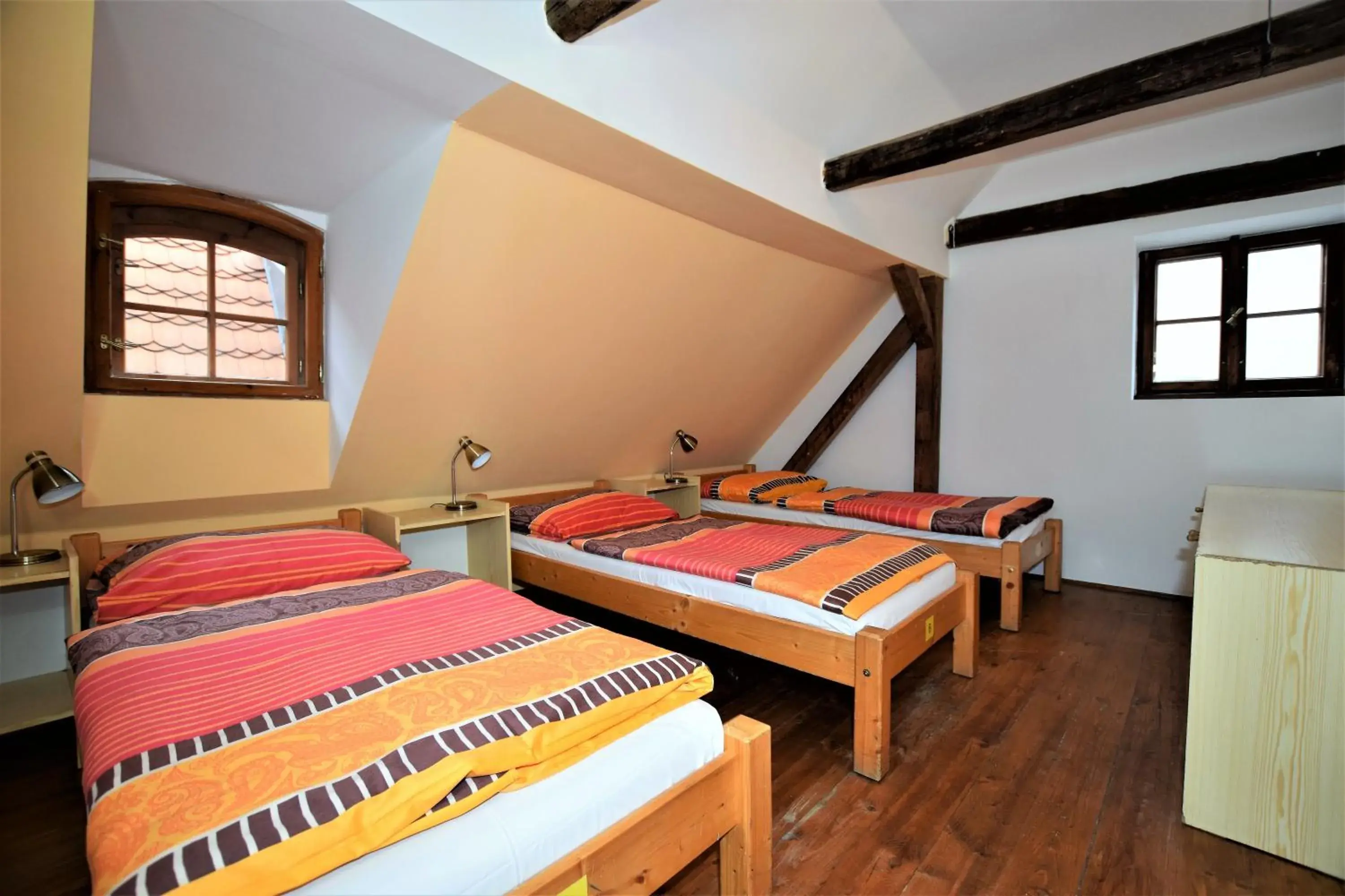 Triple Room in Travel Hostel Triple Room in Travel Hostel