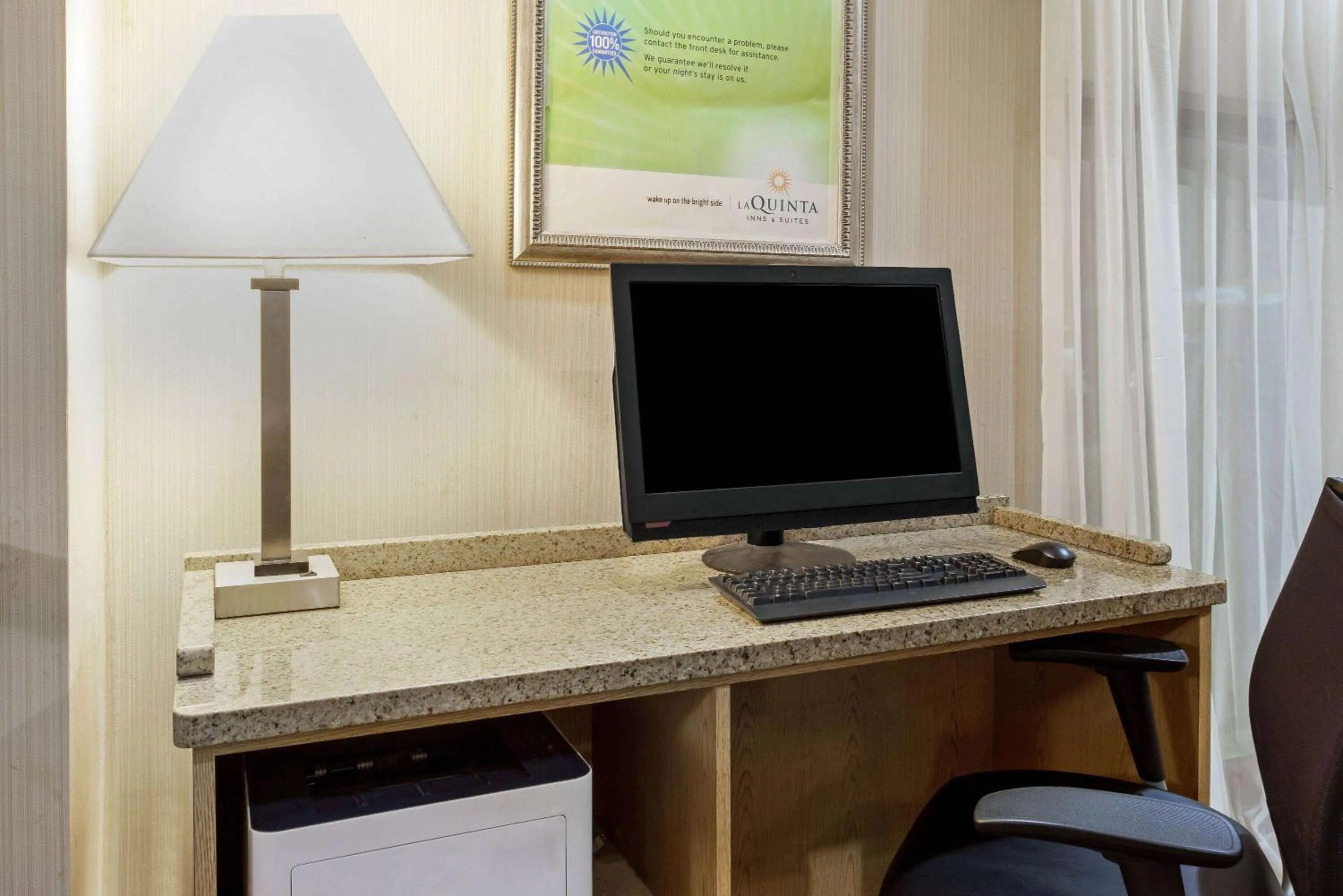 Business facilities in La Quinta by Wyndham Stamford / New York City
