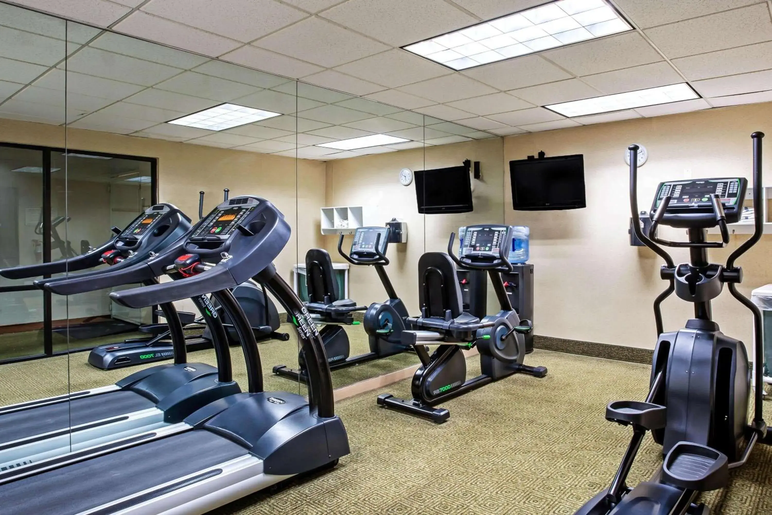 Fitness centre/facilities, Fitness Center/Facilities in La Quinta by Wyndham Stamford / New York City