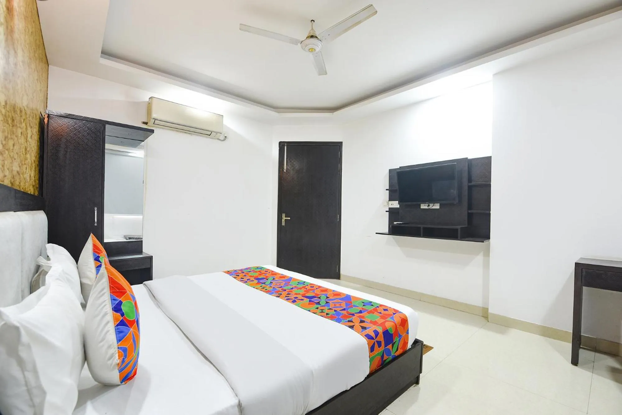 Bed in FabHotel Airport Zone Olive