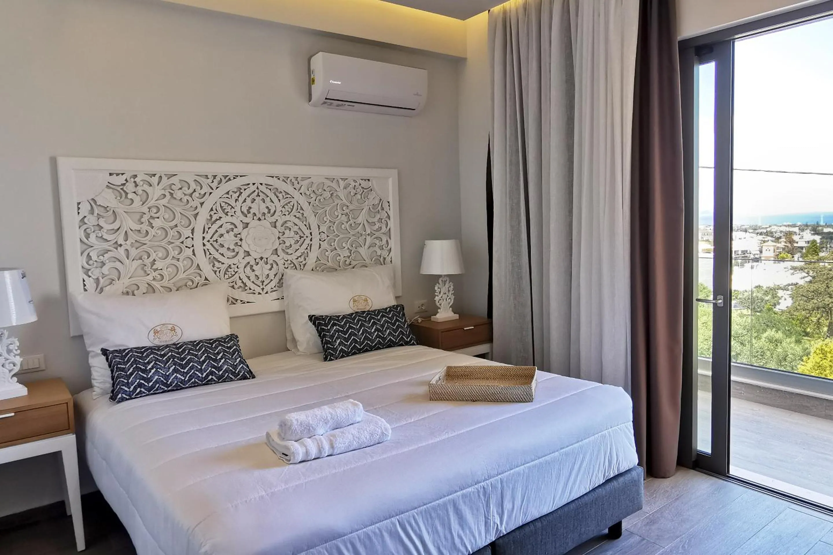 Photo of the whole room, Bed in Axel Beach Crete - Adults Only