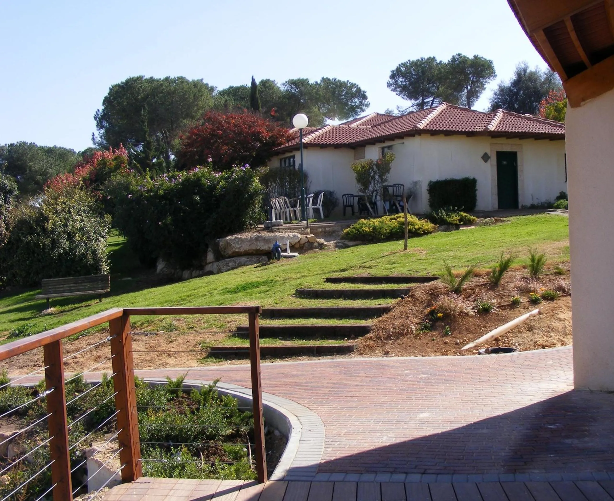 Facade/entrance in Shoresh Green Hills