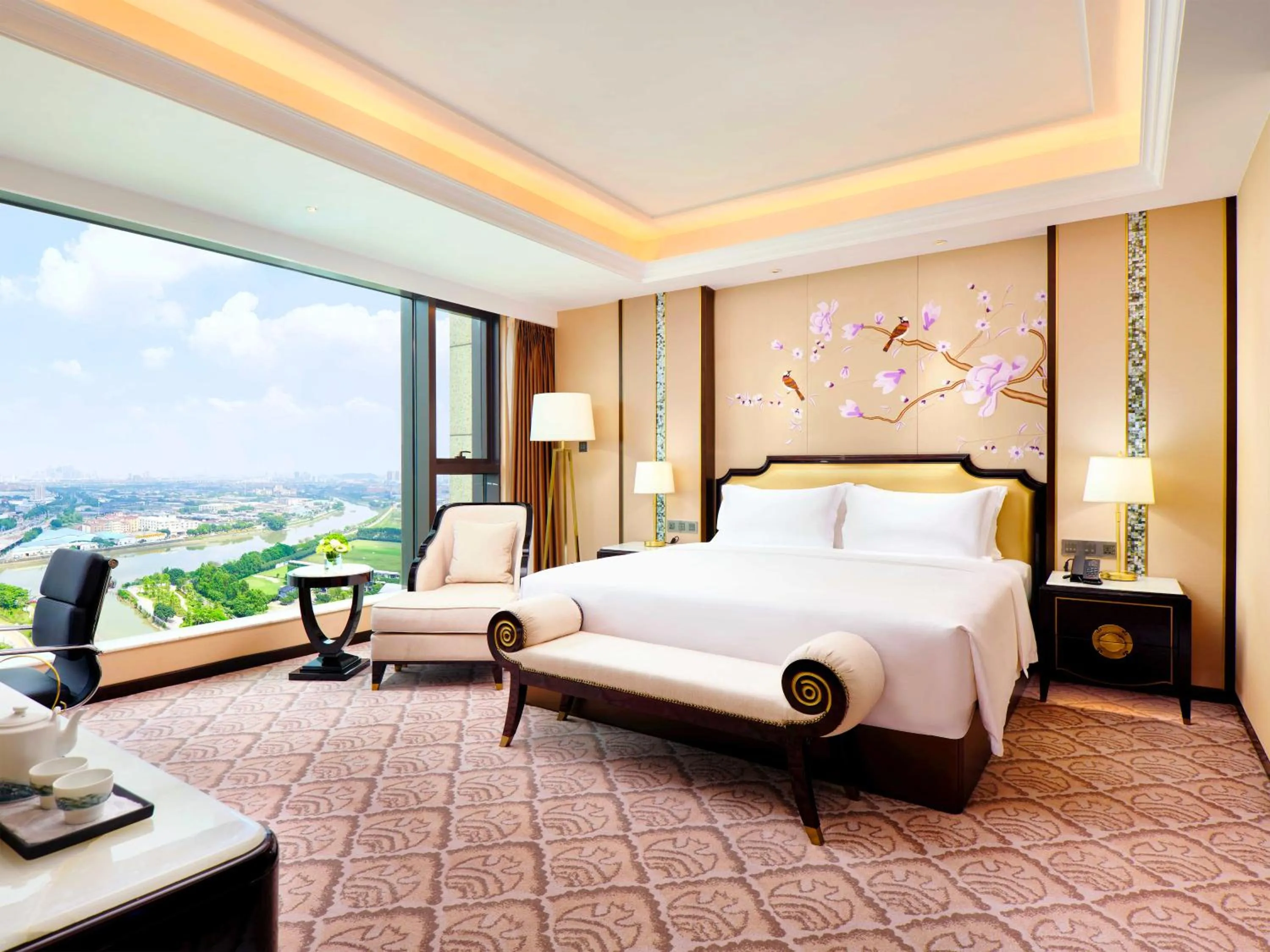 Bed in The Yun Hotel Foshan Nanhai